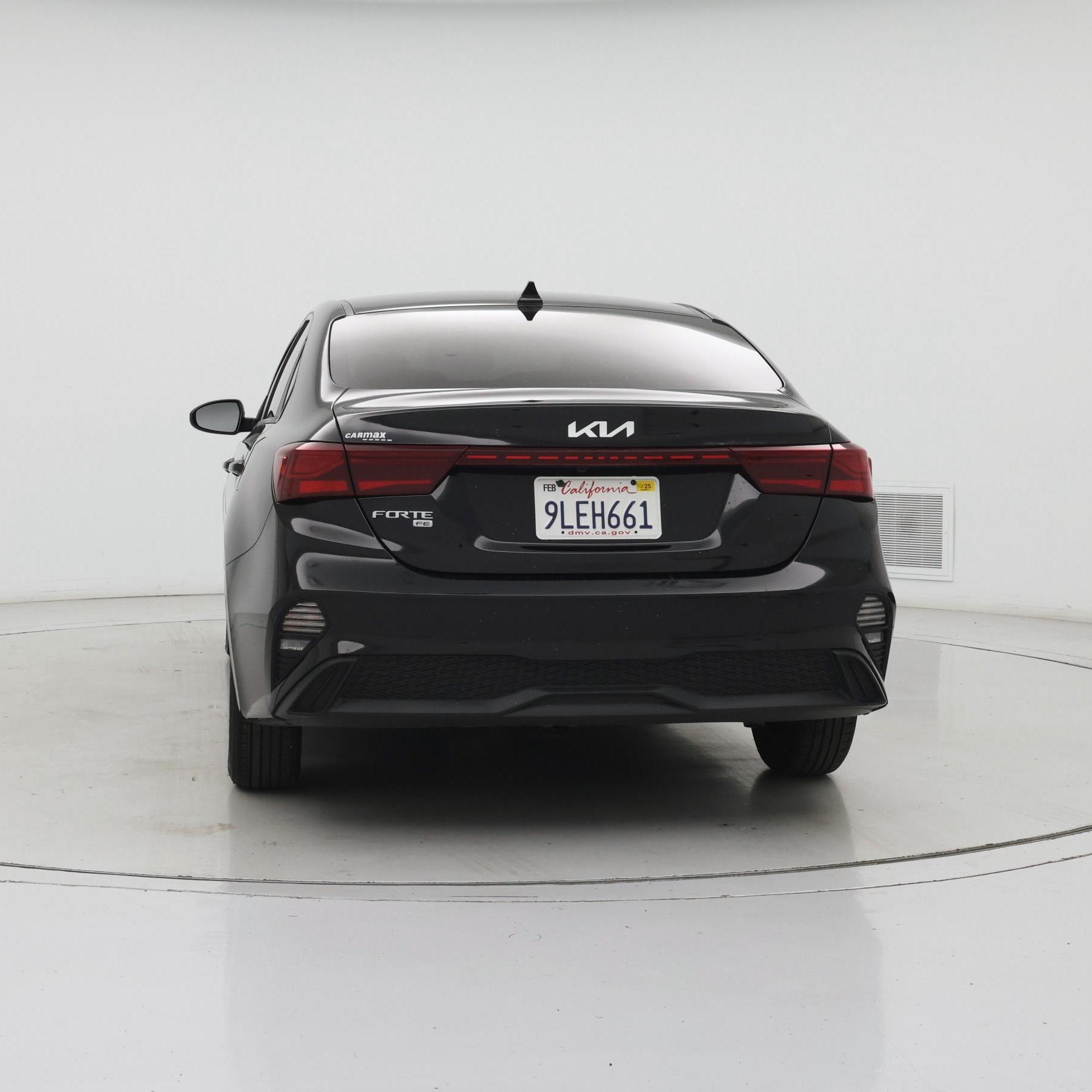 Thumbnail: 2024 Kia Forte - 6