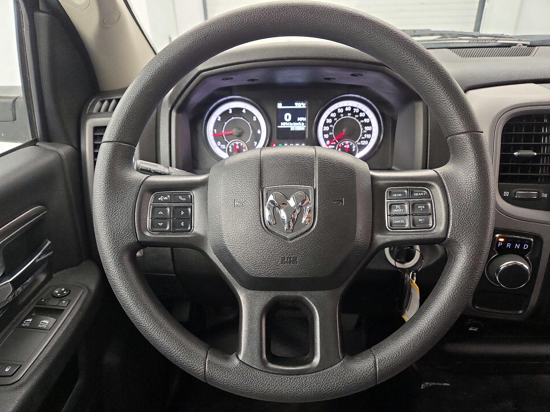 Thumbnail: 2023 RAM 1500 Classic - 10