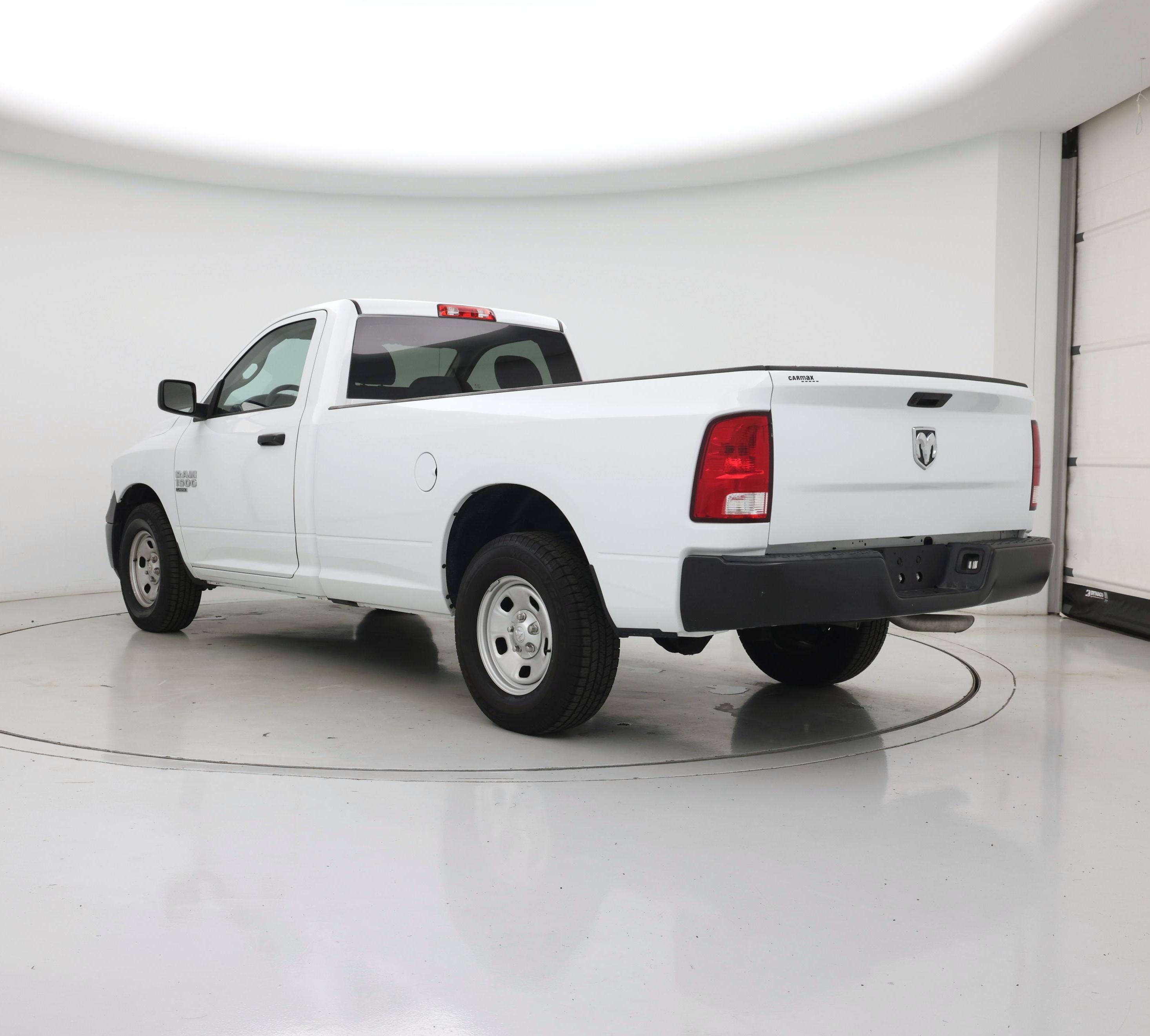Thumbnail: 2023 RAM 1500 Classic - 2