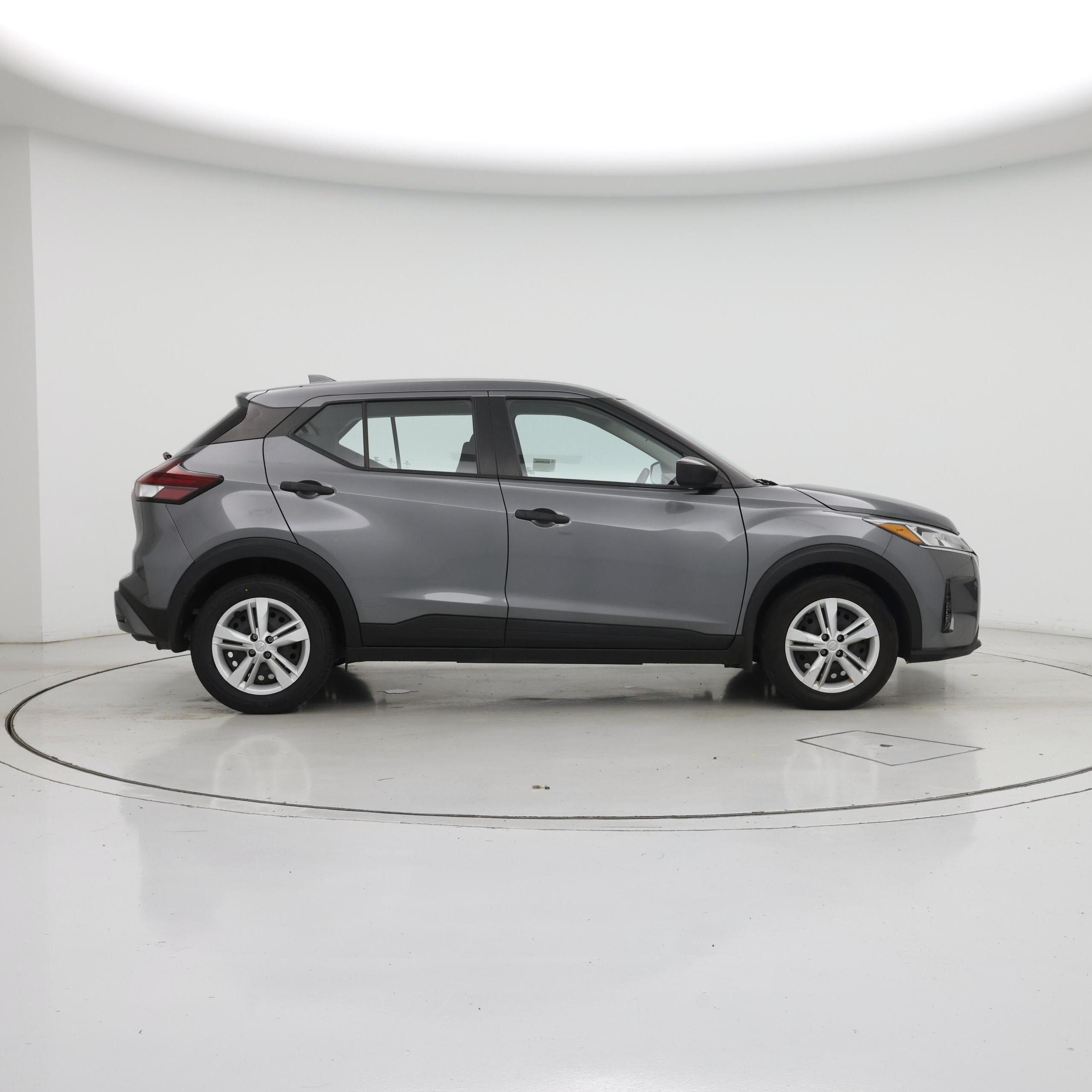 Thumbnail: 2024 Nissan Kicks - 7