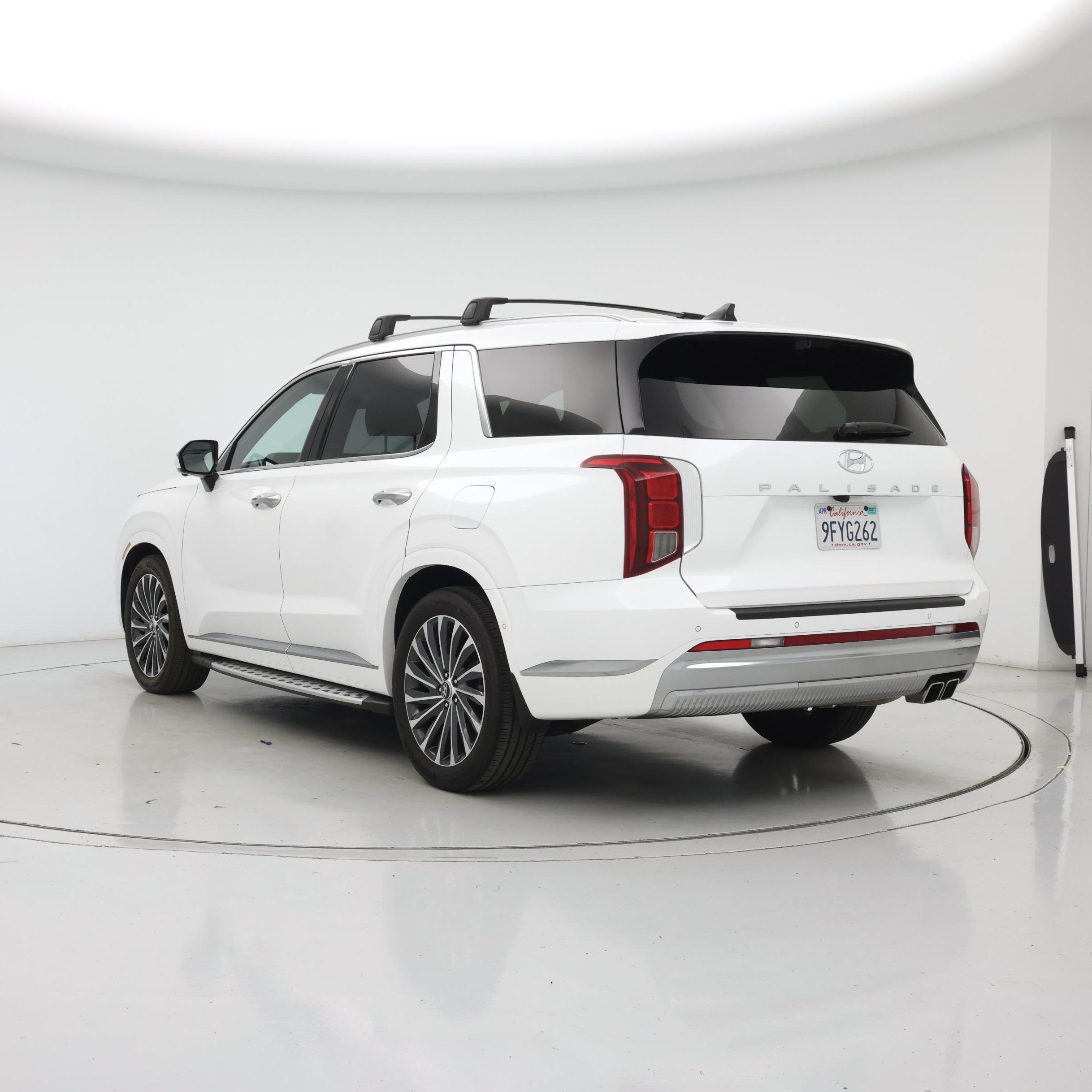 Thumbnail: 2023 Hyundai Palisade - 2