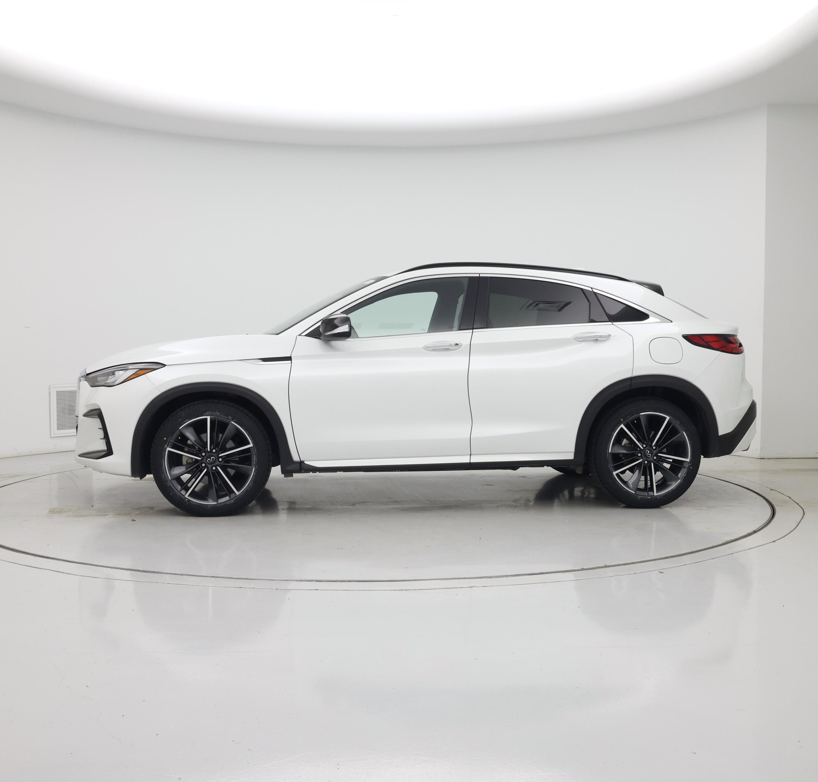 Thumbnail: 2024 INFINITI QX55 - 3