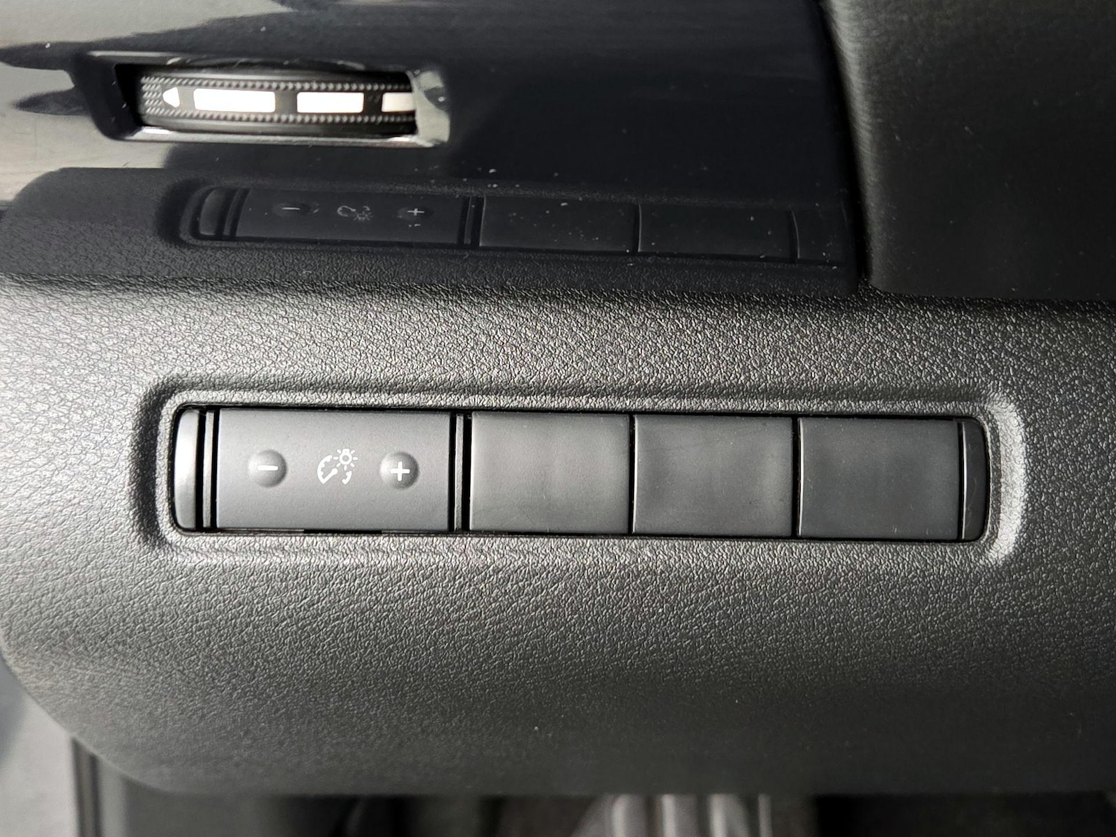 2024 Nissan Pathfinder S - Photo 14