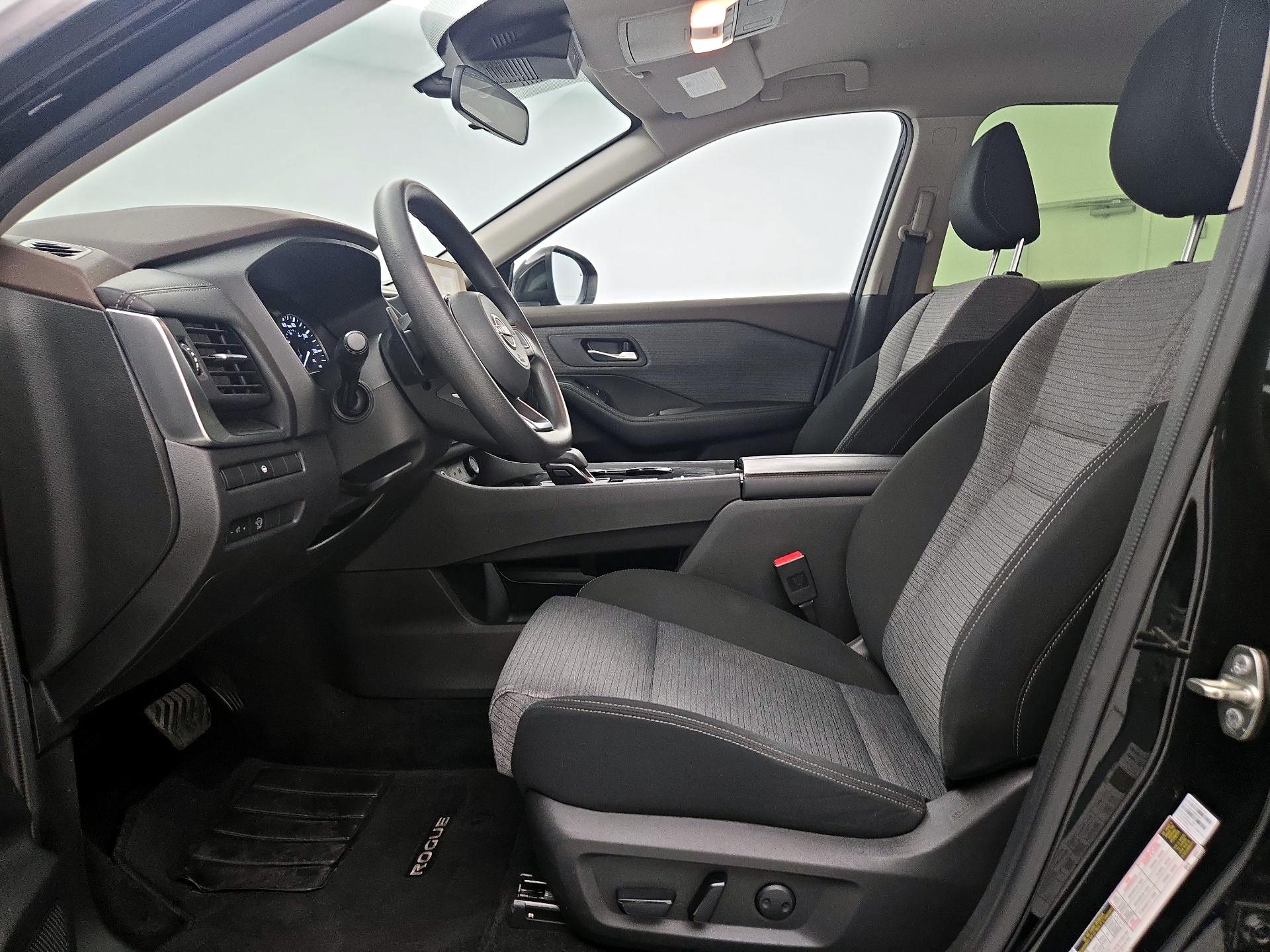 Thumbnail: 2023 Nissan Rogue - 11