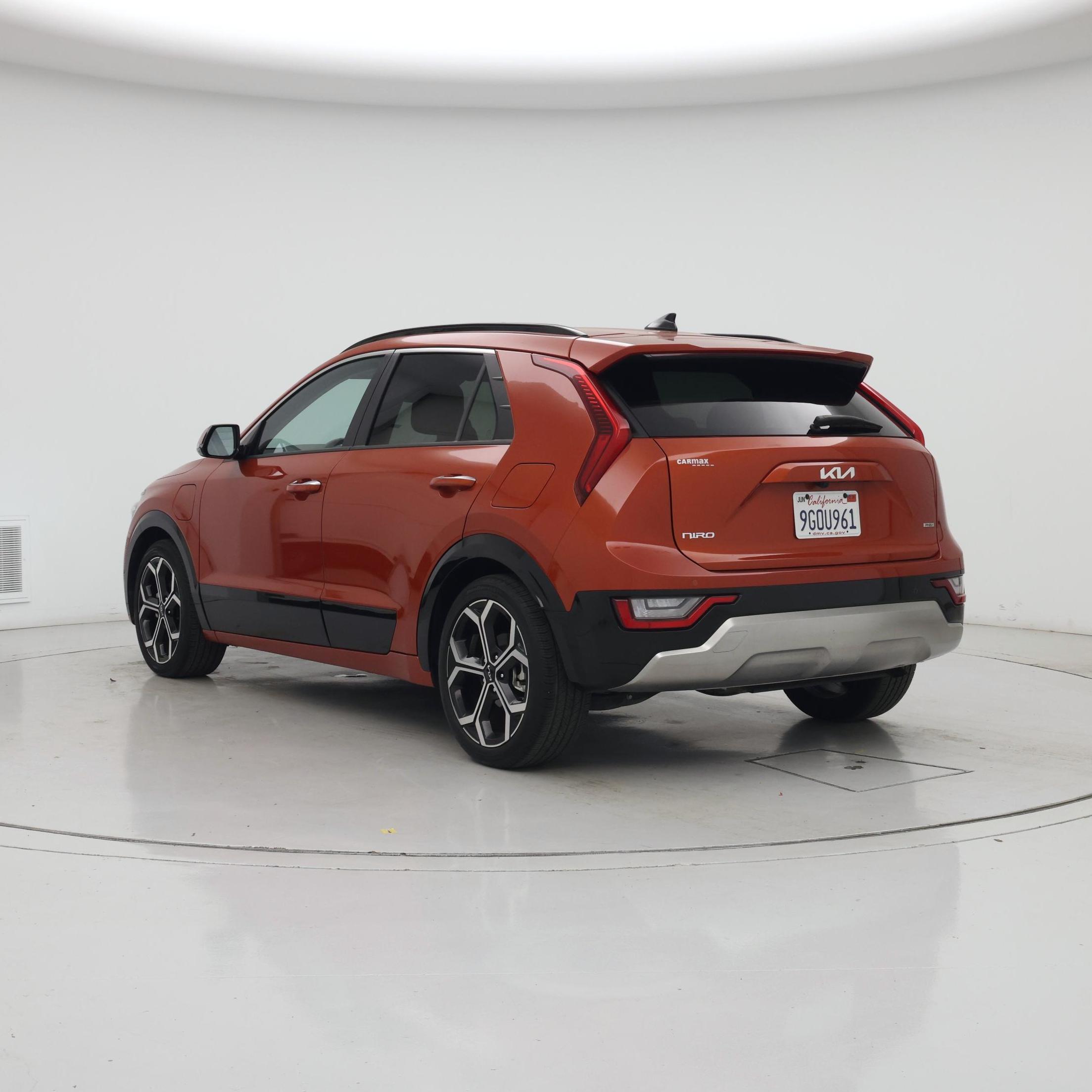 Thumbnail: 2023 Kia Niro - 2
