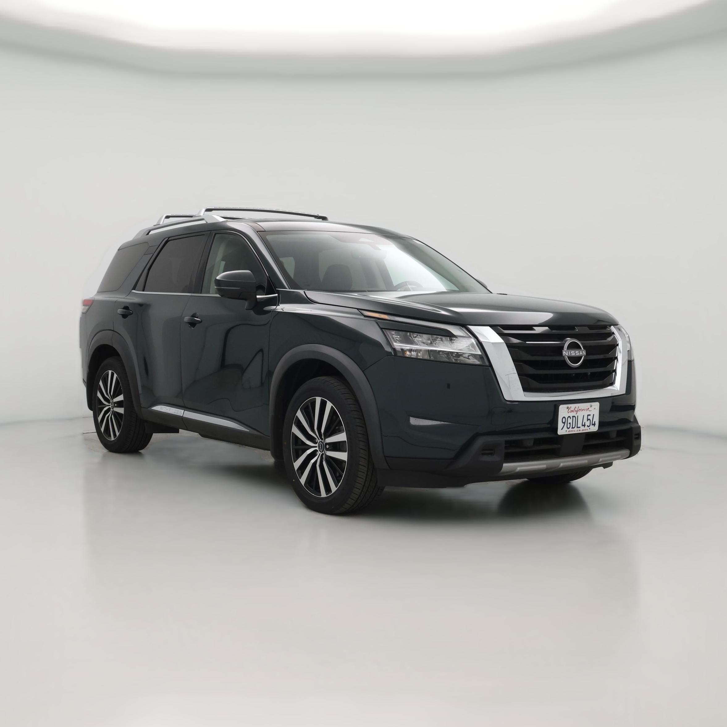 Thumbnail: 2023 Nissan Pathfinder - 1
