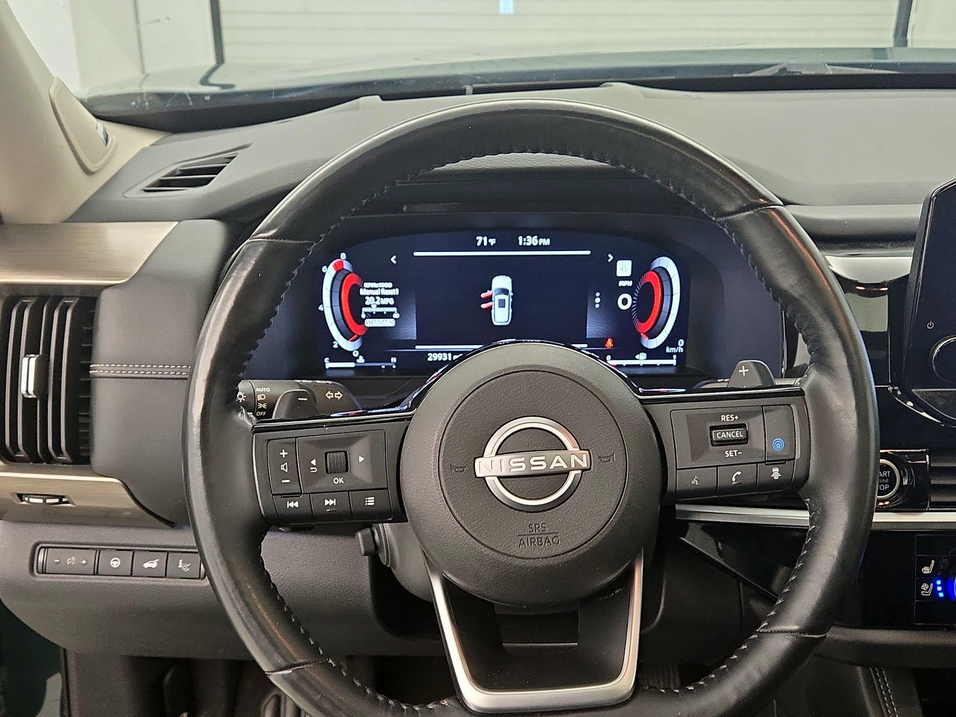 Thumbnail: 2023 Nissan Pathfinder - 10