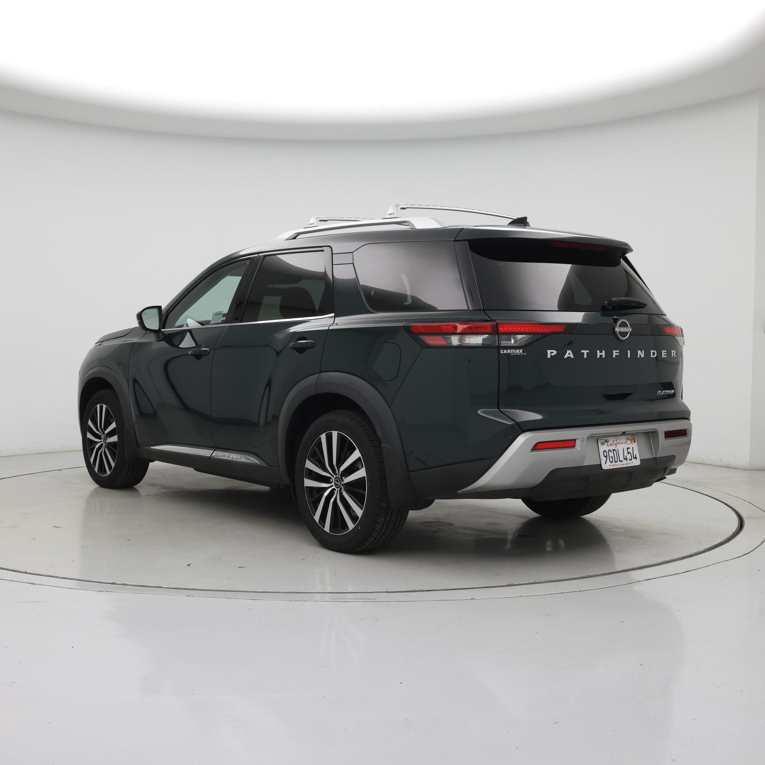 Thumbnail: 2023 Nissan Pathfinder - 2