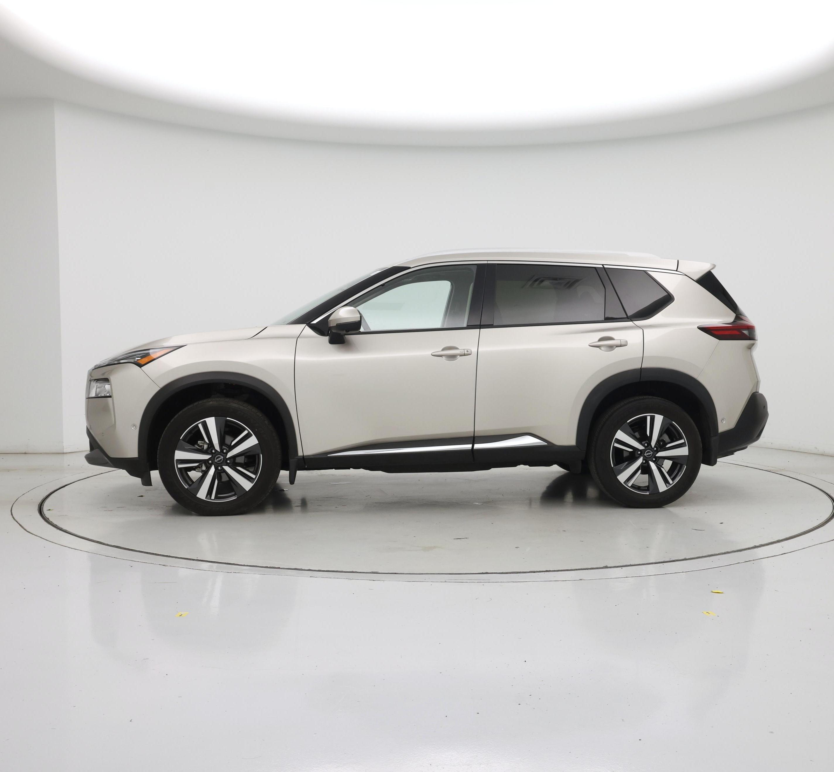 Thumbnail: 2023 Nissan Rogue - 3