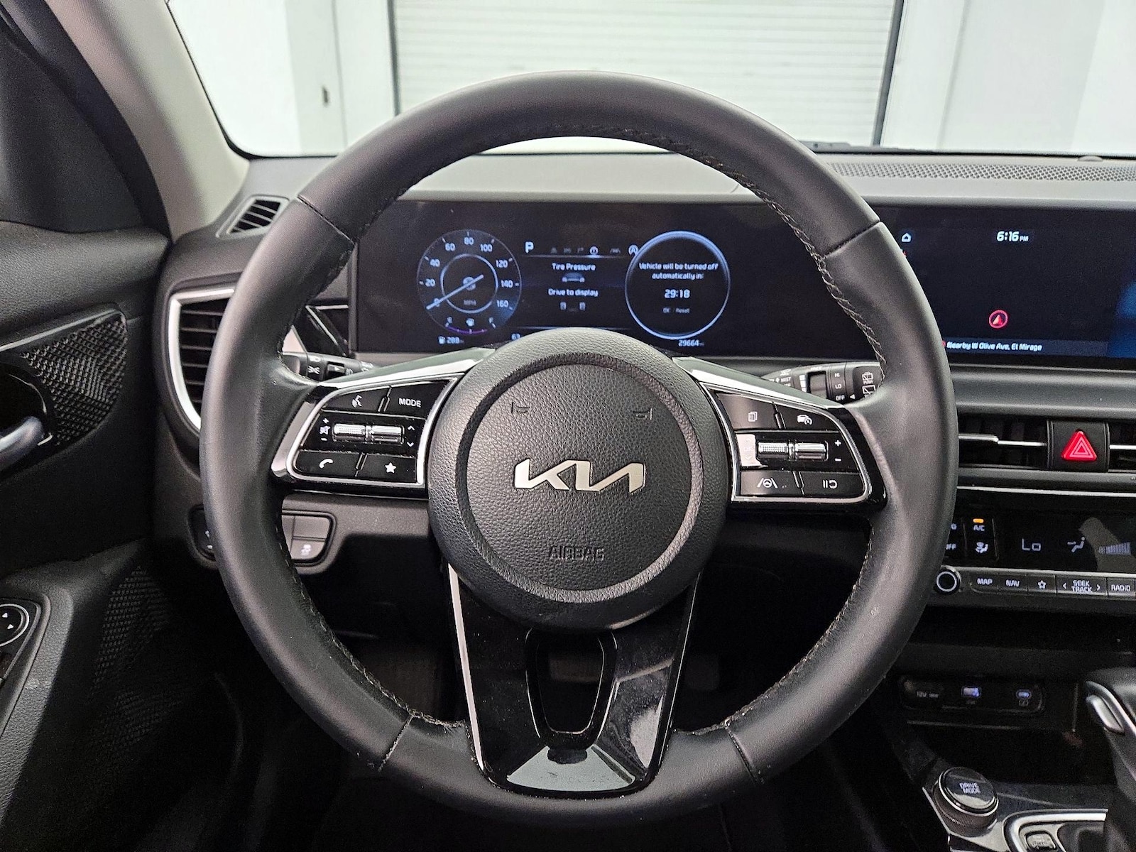 2024 Kia Seltos S - Photo 11