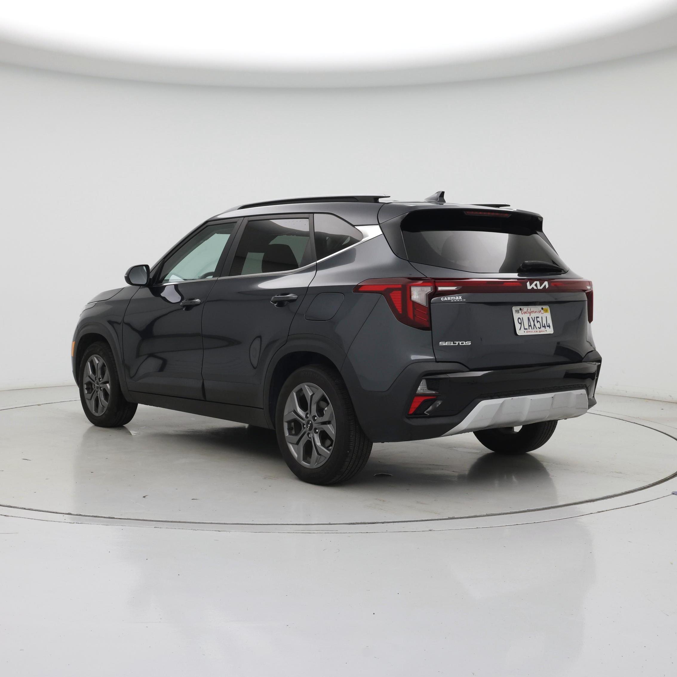 Thumbnail: 2024 Kia Seltos - 2