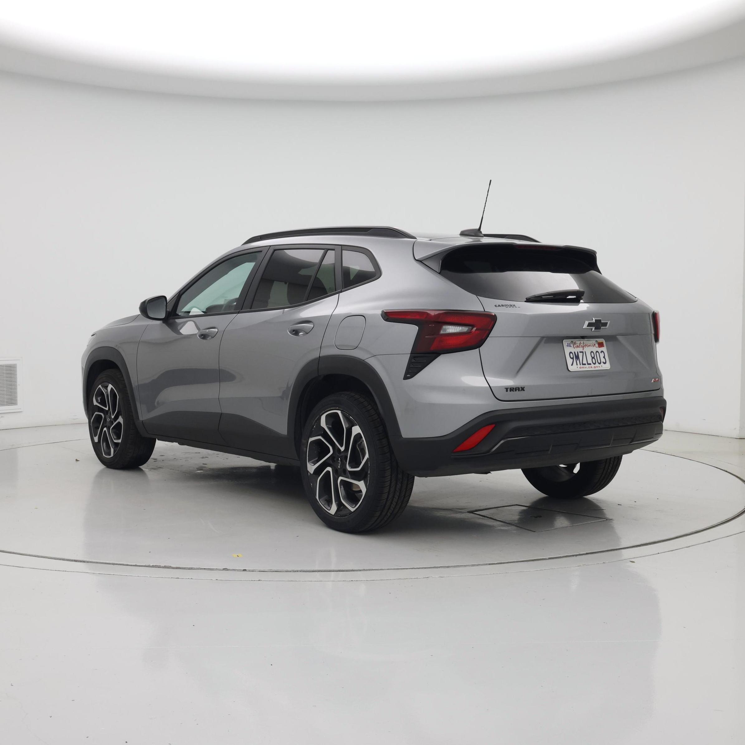 Thumbnail: 2025 Chevrolet Trax - 2