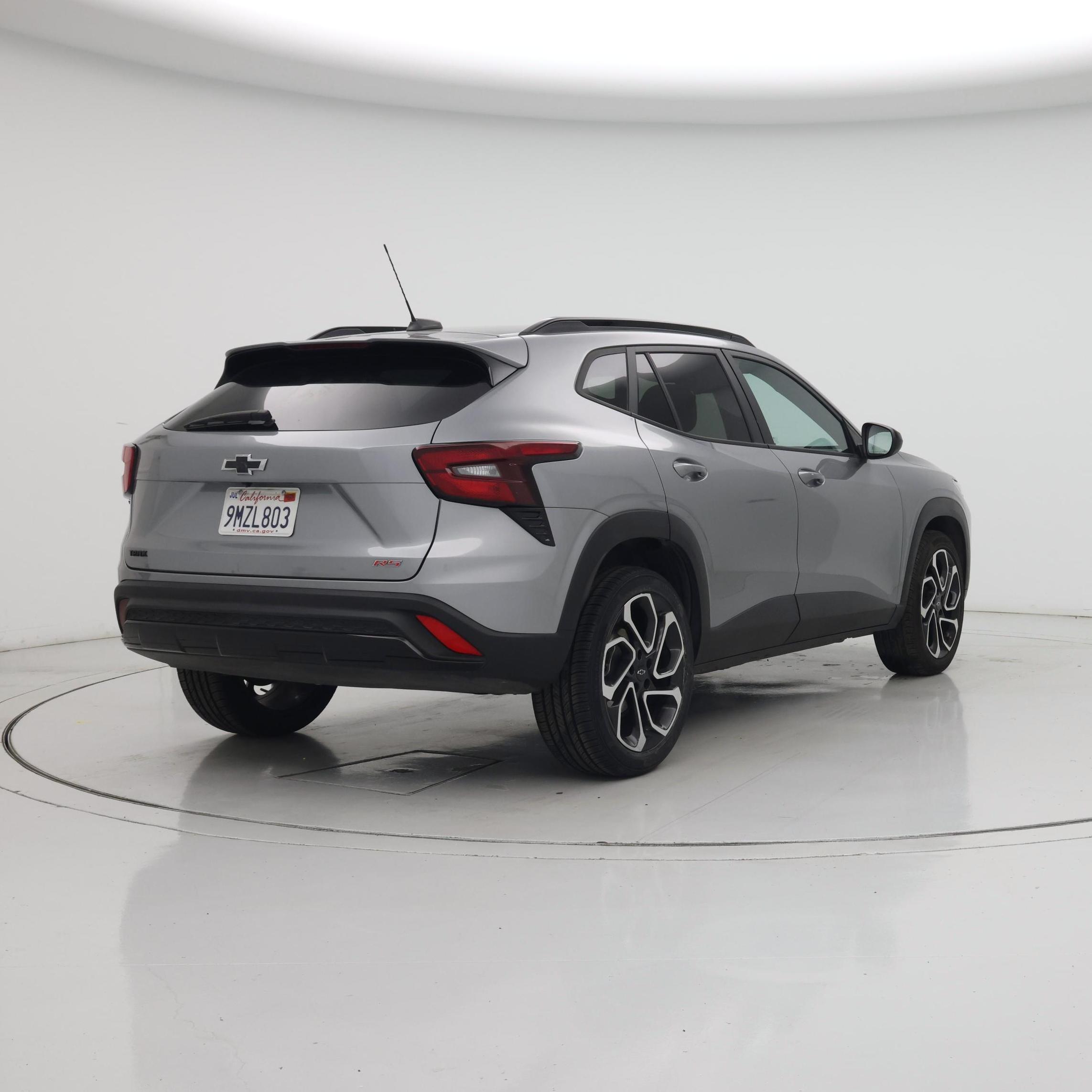 Thumbnail: 2025 Chevrolet Trax - 8