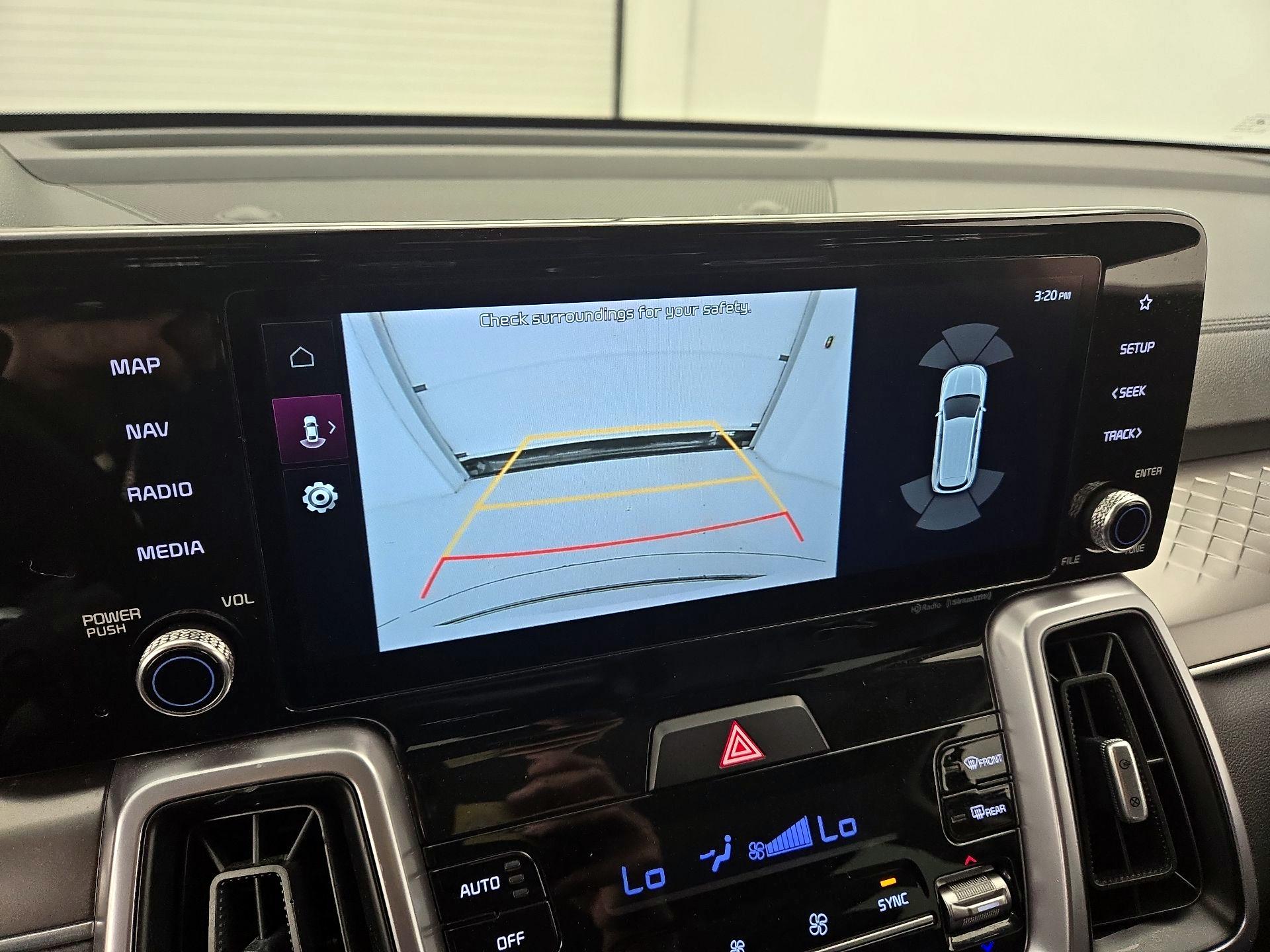 Thumbnail: 2023 Kia Sorento - 15