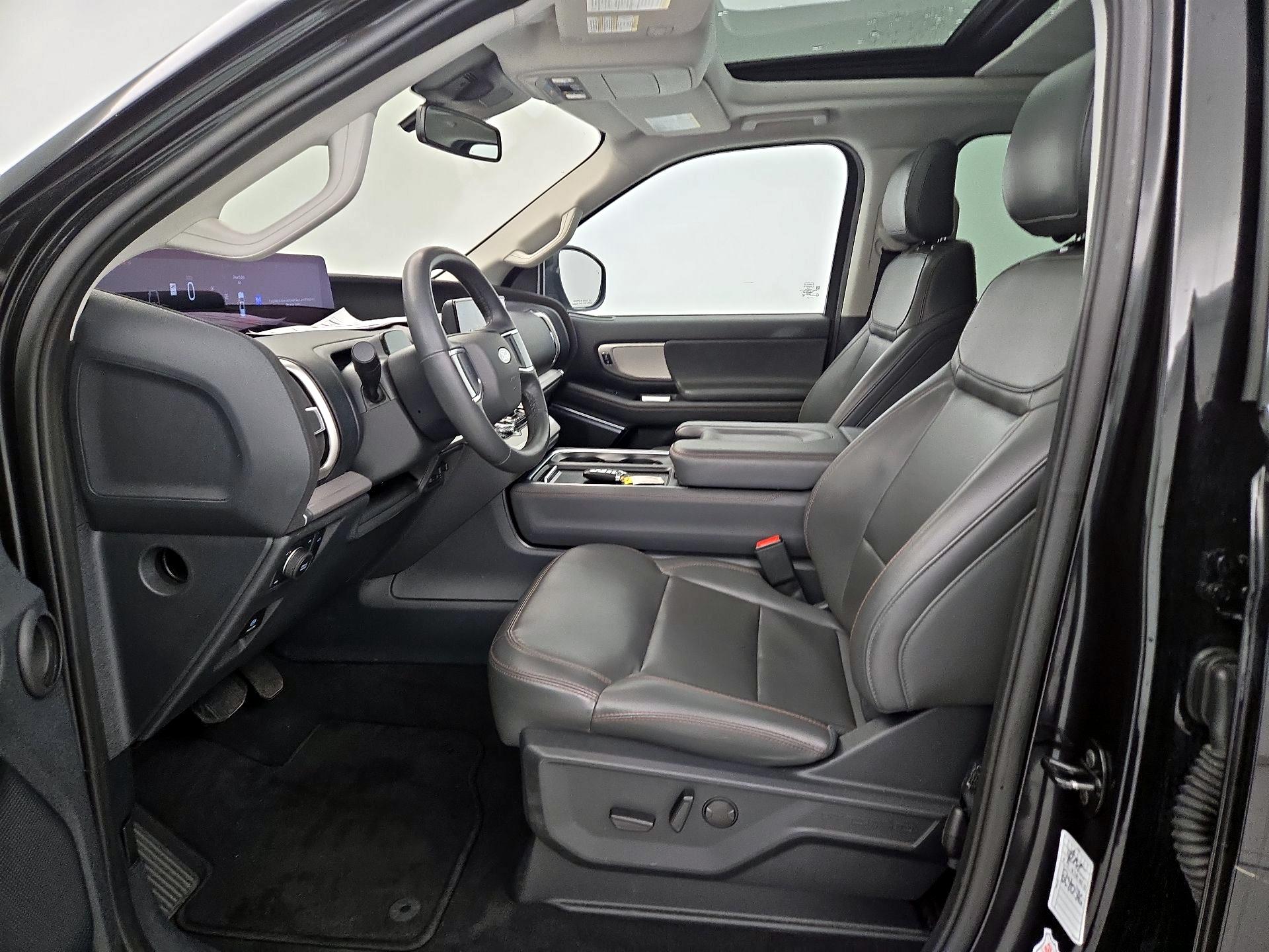 Thumbnail: 2025 Ford Expedition - 11