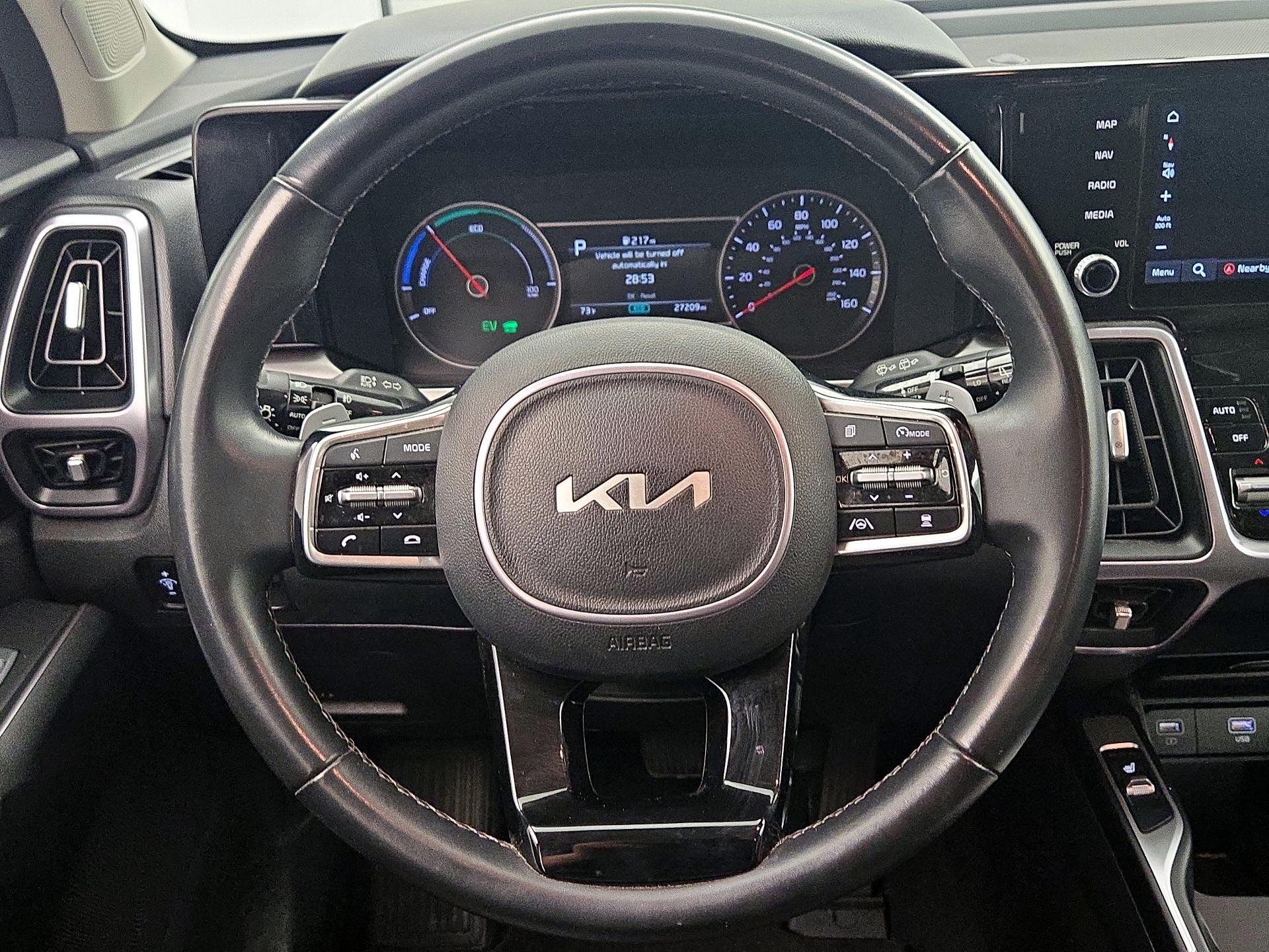 Thumbnail: 2023 Kia Sorento - 10
