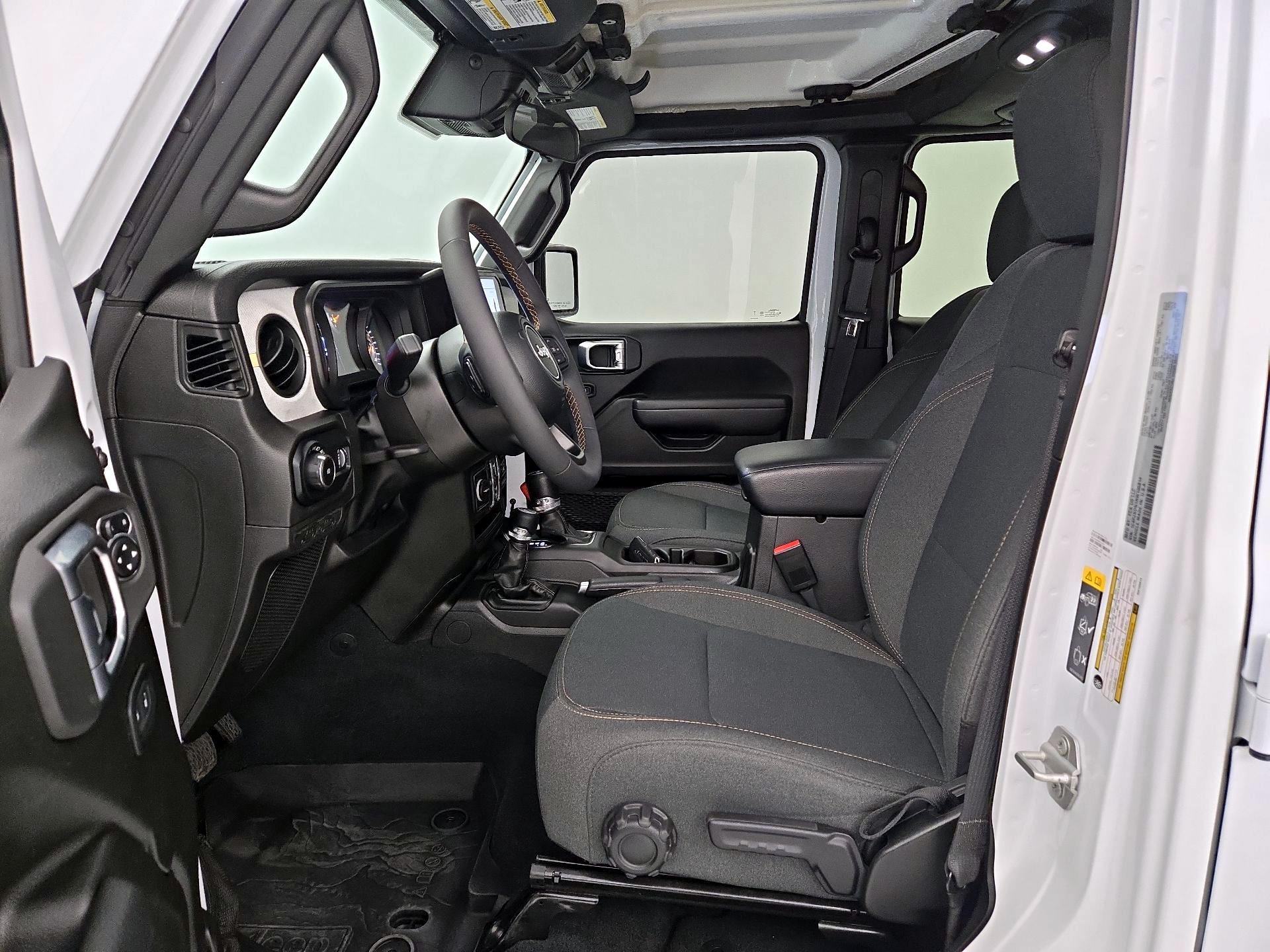 Thumbnail: 2024 Jeep Wrangler - 11