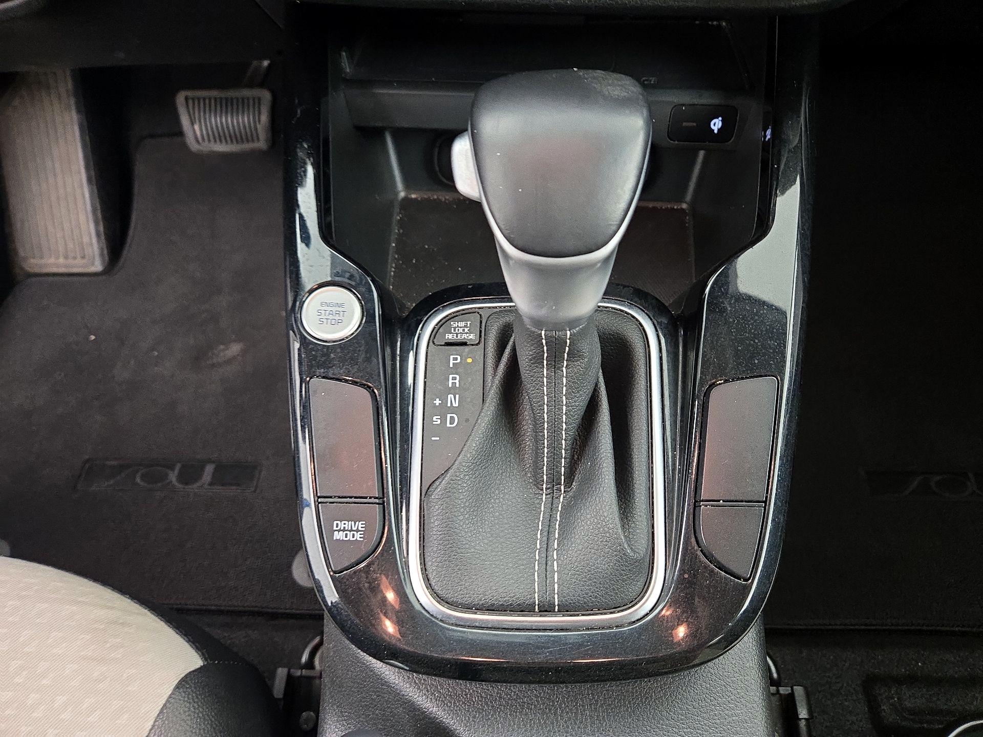 Thumbnail: 2023 Kia Soul - 17