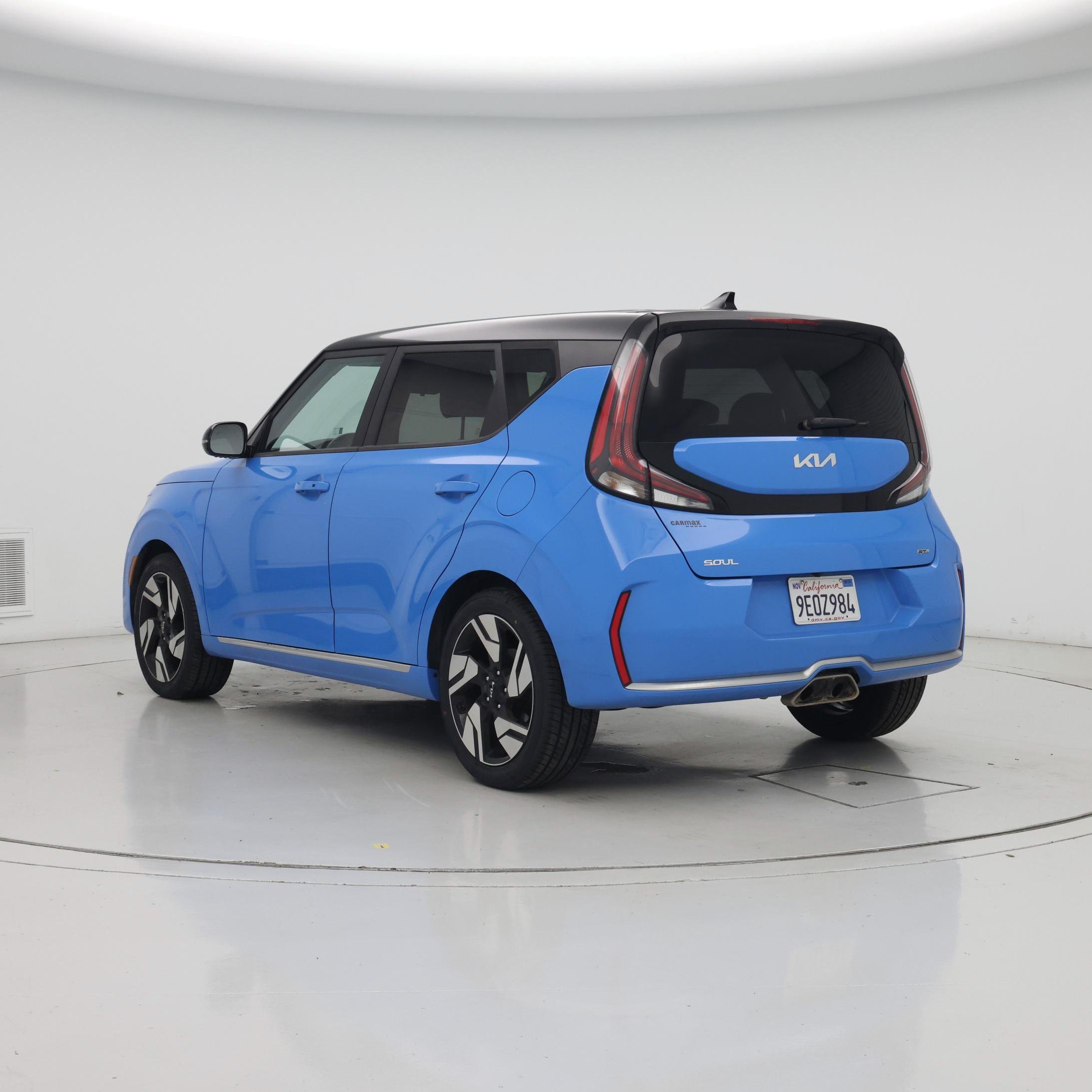 Thumbnail: 2023 Kia Soul - 2