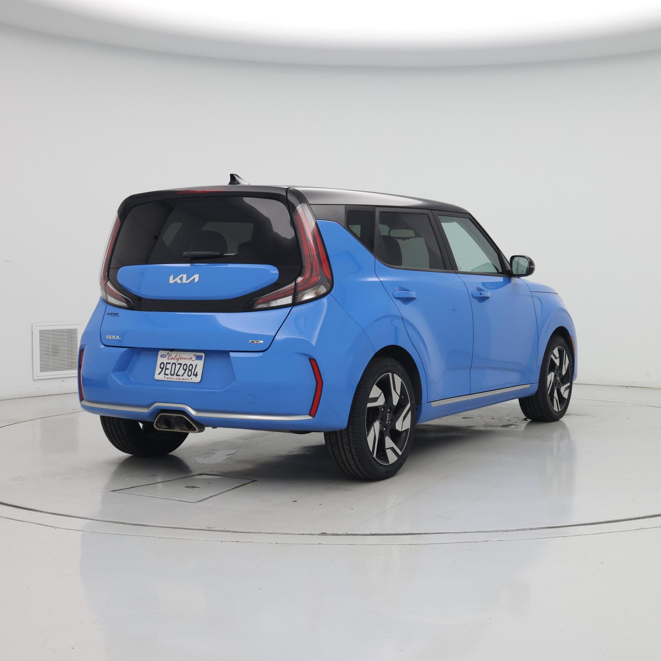 Thumbnail: 2023 Kia Soul - 8