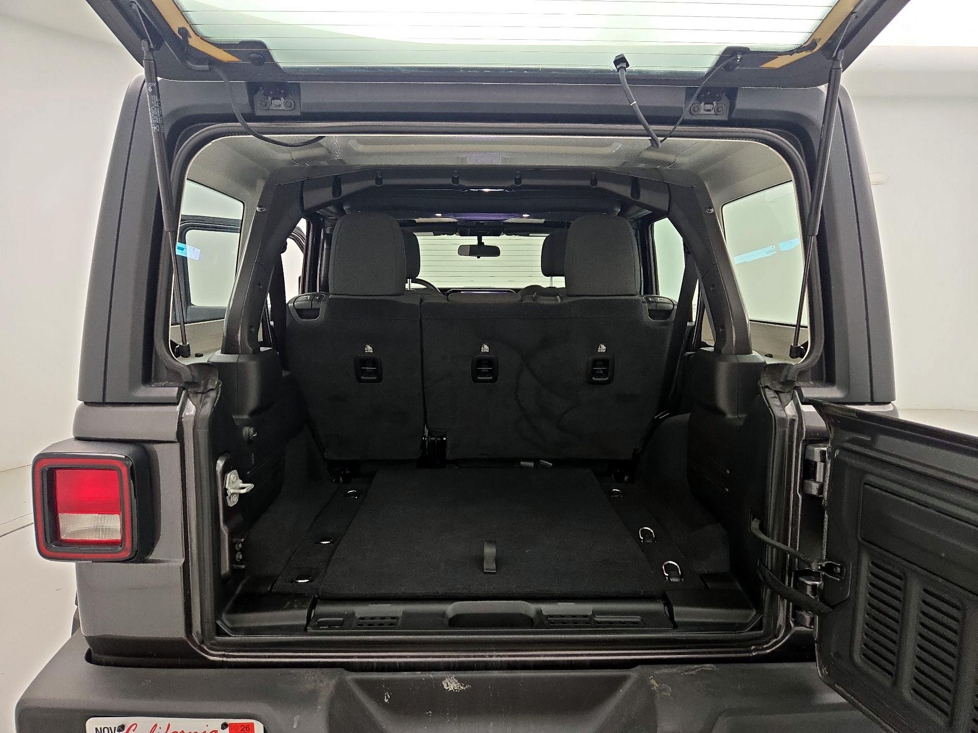 Thumbnail: 2025 Jeep Wrangler - 20