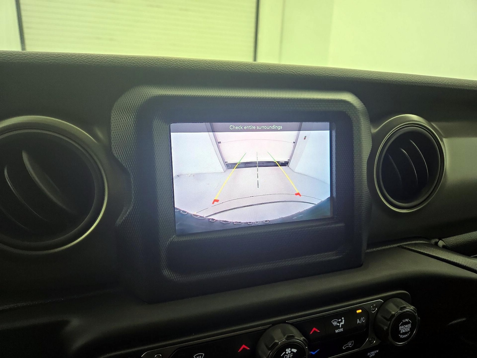 2023 Jeep Wrangler 4xe Willys 4XE - Photo 15