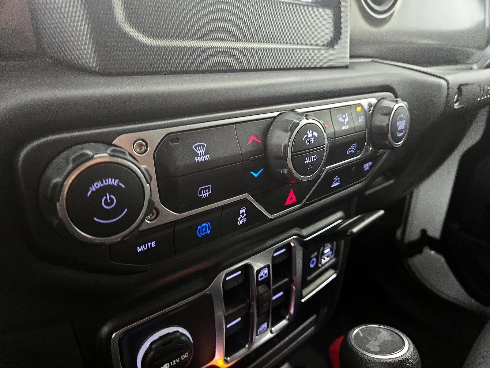 2023 Jeep Wrangler 4xe Willys 4XE - Photo 17