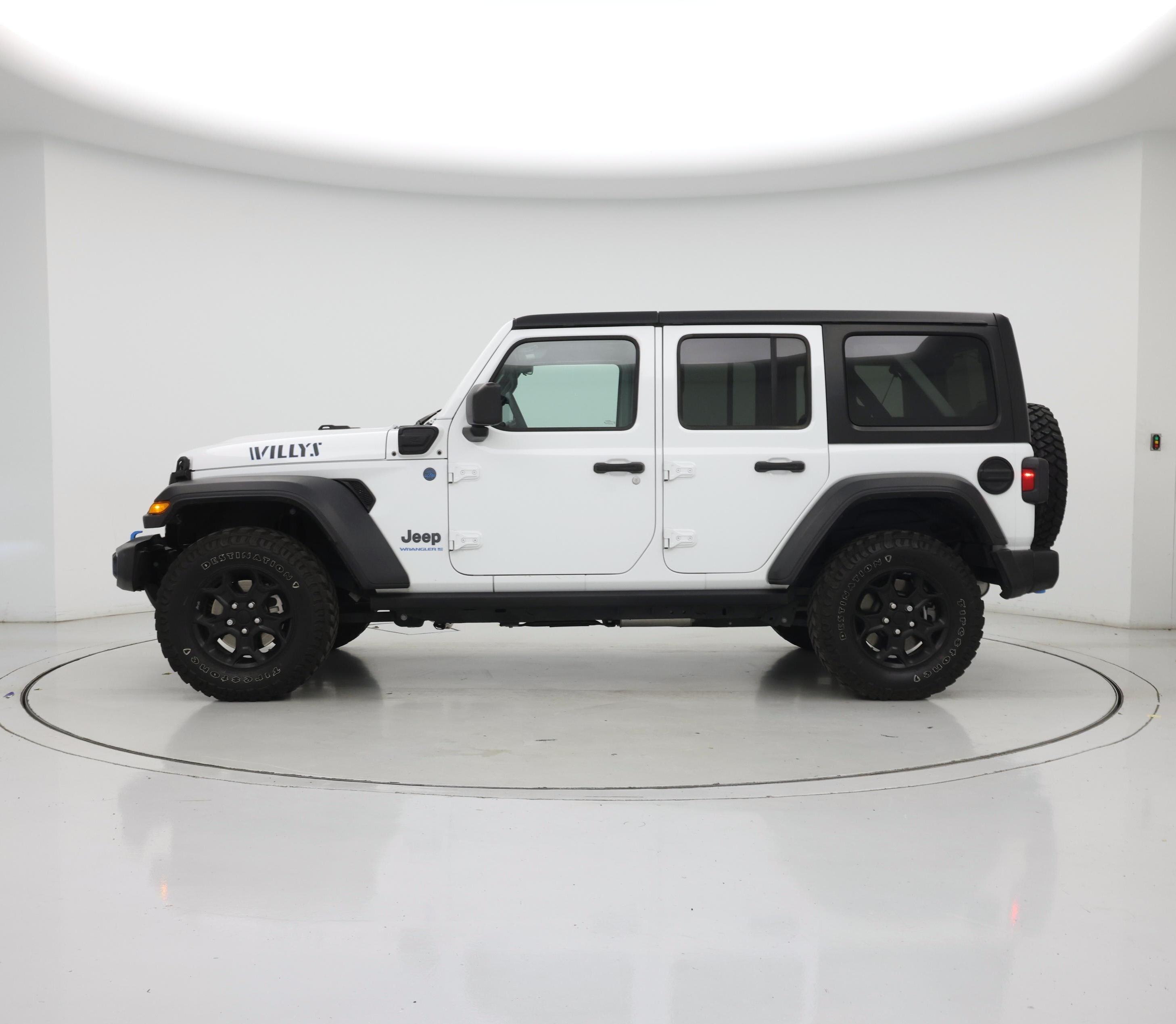 Thumbnail: 2023 Jeep Wrangler - 3