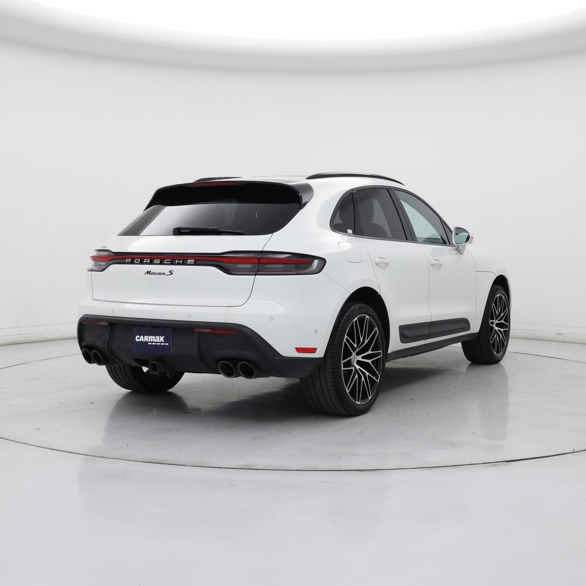 Thumbnail: 2022 Porsche Macan - 8