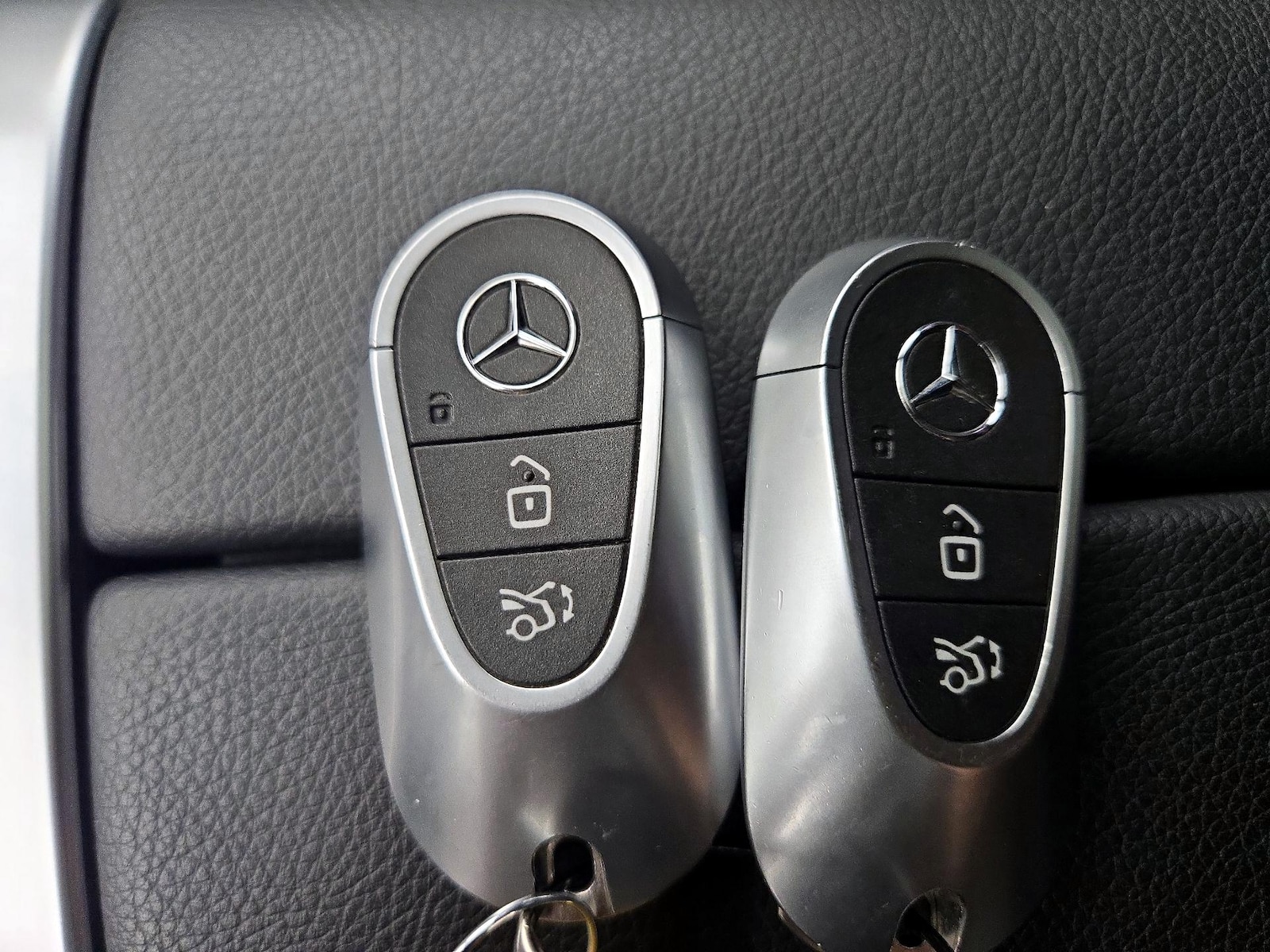 2023 Mercedes-Benz C-Class Sedan C 300 - Photo 24