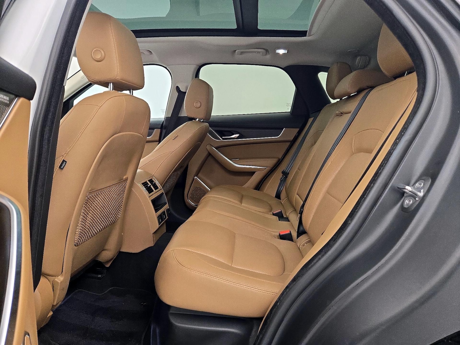 2021 Jaguar F-Pace S - Photo 22