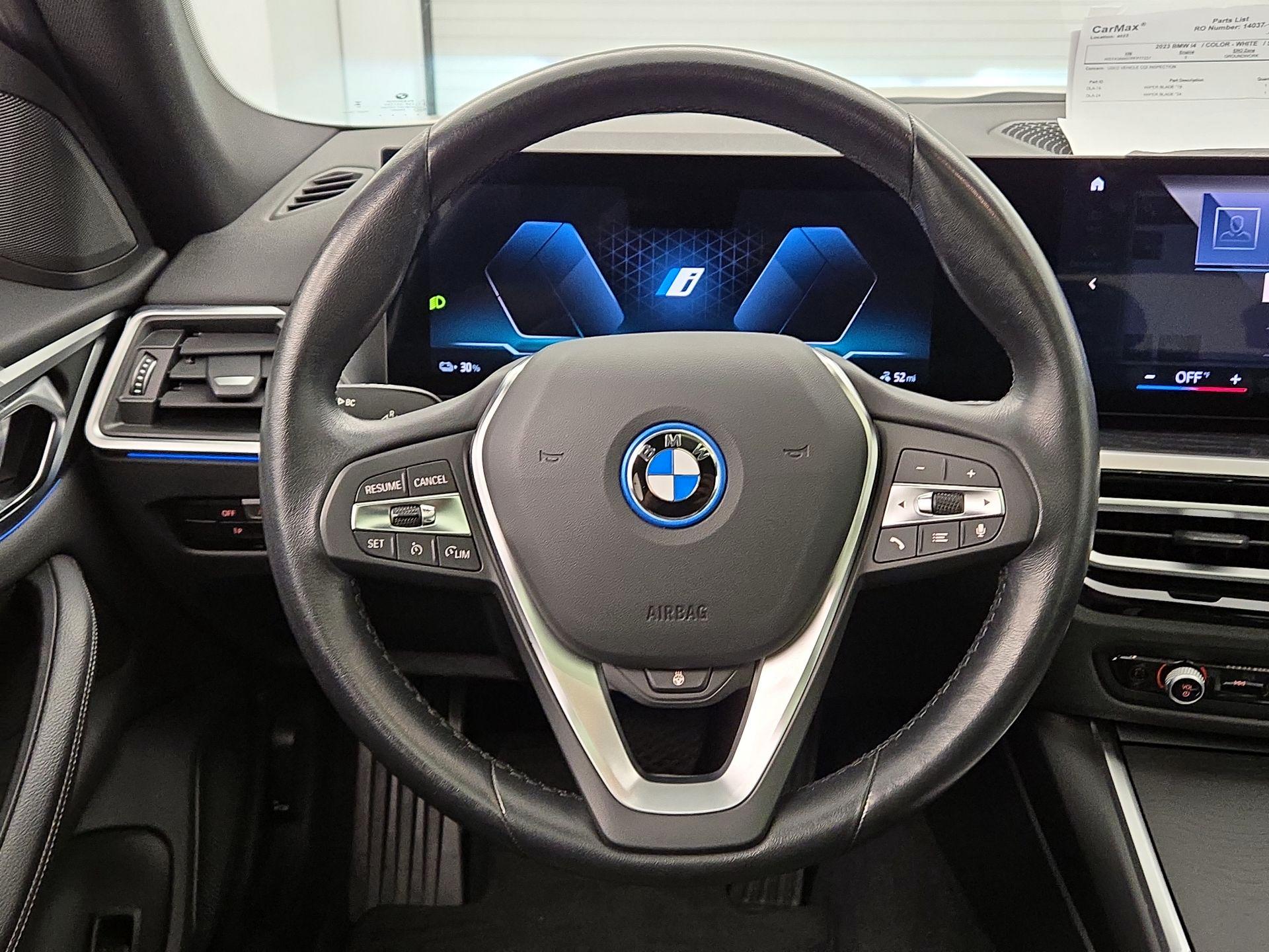 Thumbnail: 2023 BMW i4 - 10