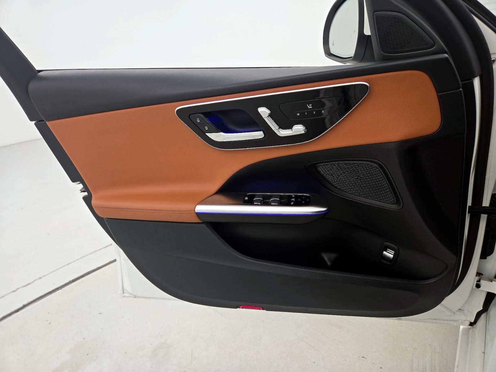 2022 Mercedes-Benz C-Class Sedan C 300 - Photo 13
