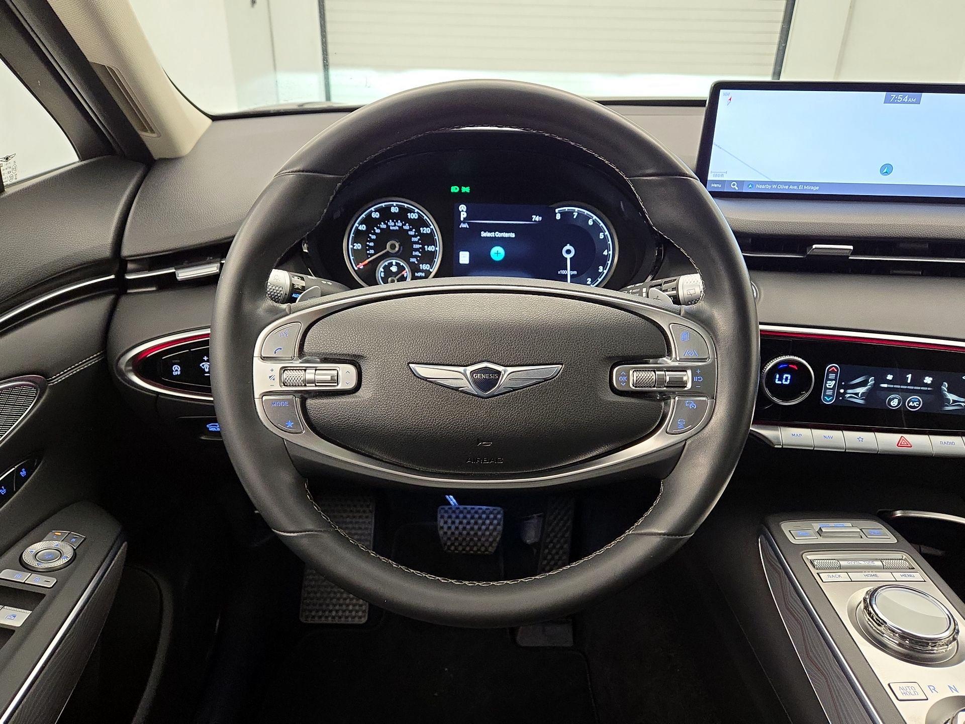 Thumbnail: 2022 Genesis GV70 - 10