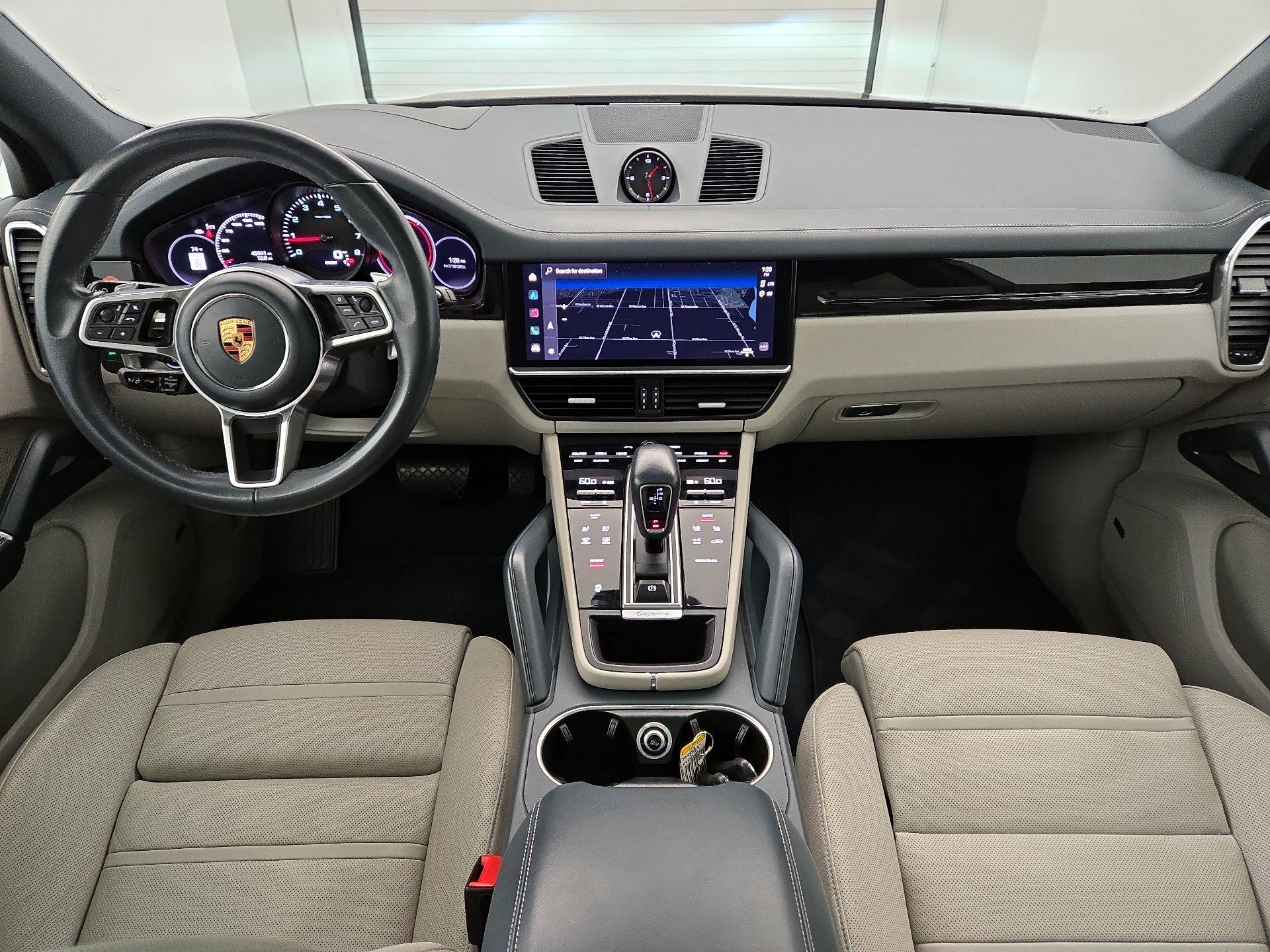 Thumbnail: 2022 Porsche Cayenne - 9