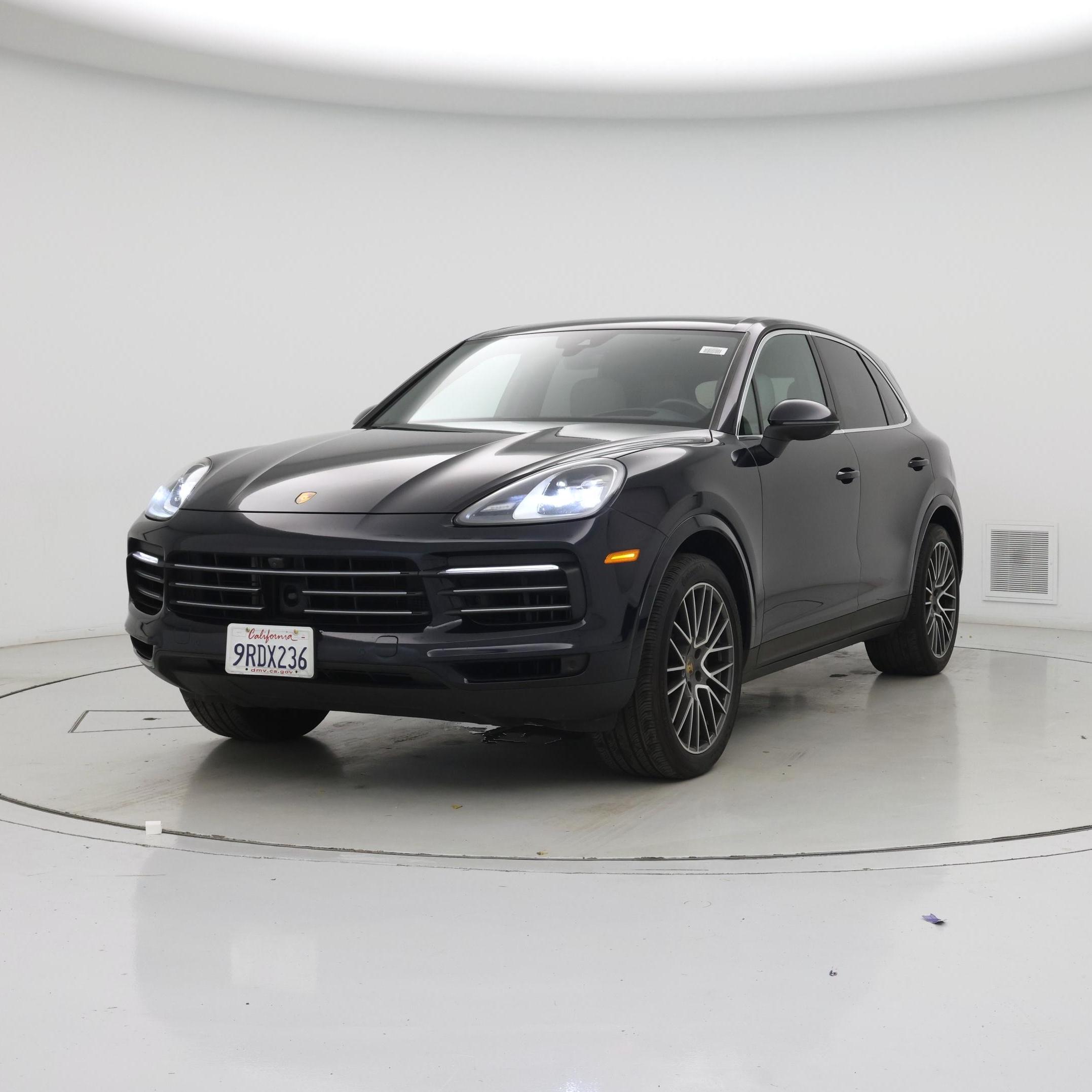 Thumbnail: 2022 Porsche Cayenne - 4