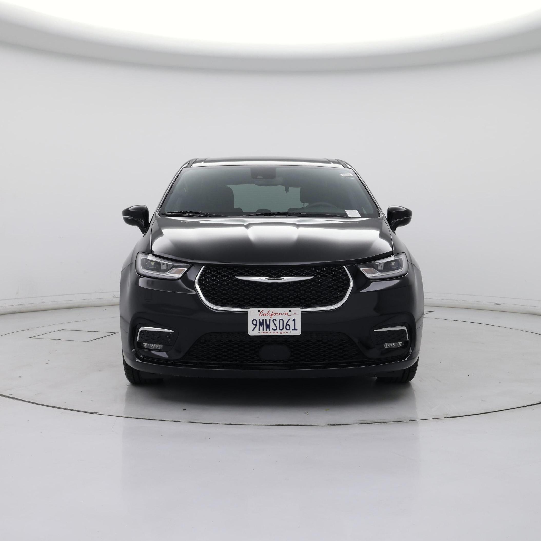 Thumbnail: 2024 Chrysler Pacifica - 5