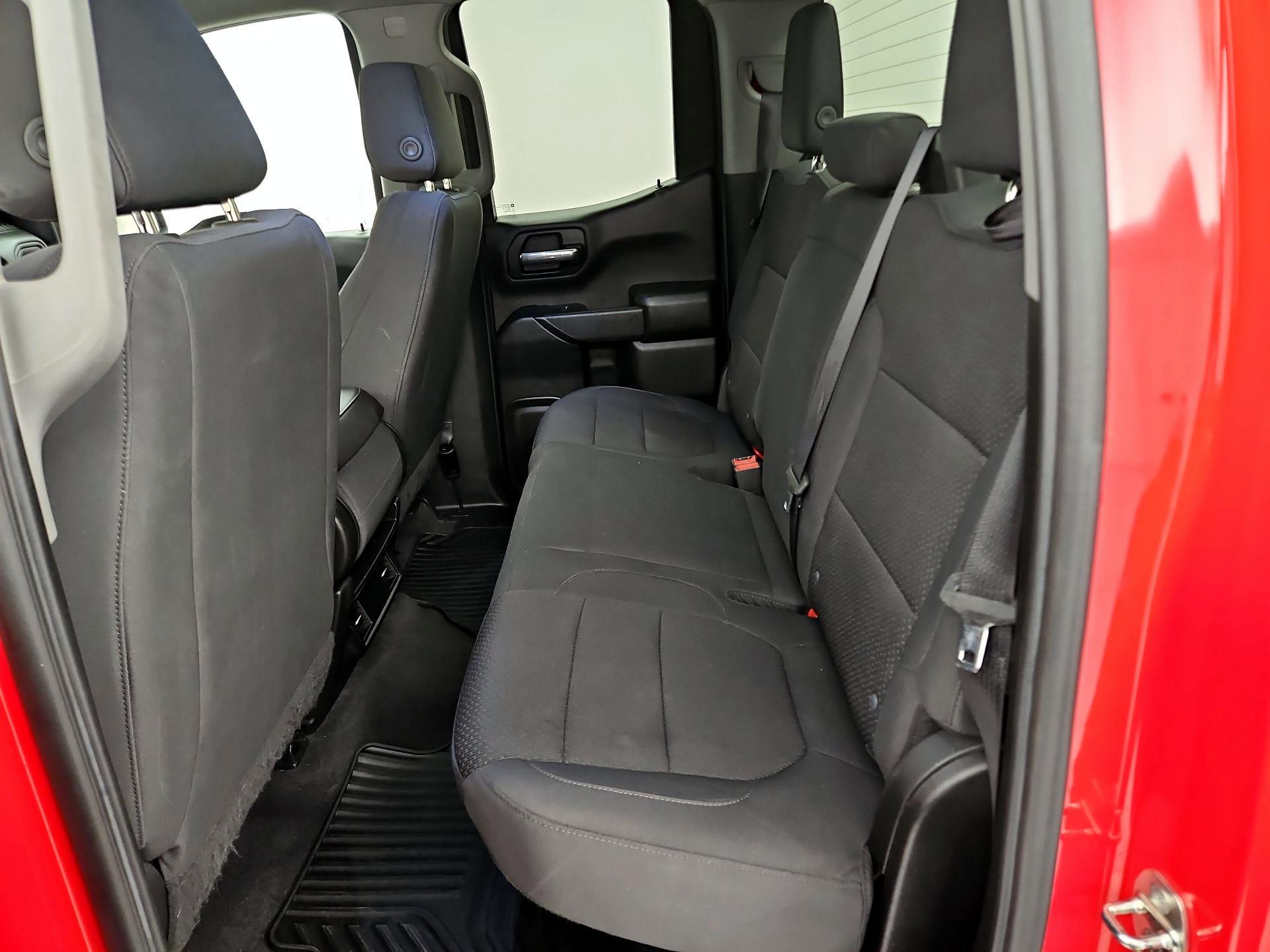 Thumbnail: 2020 Chevrolet Silverado 1500 - 19
