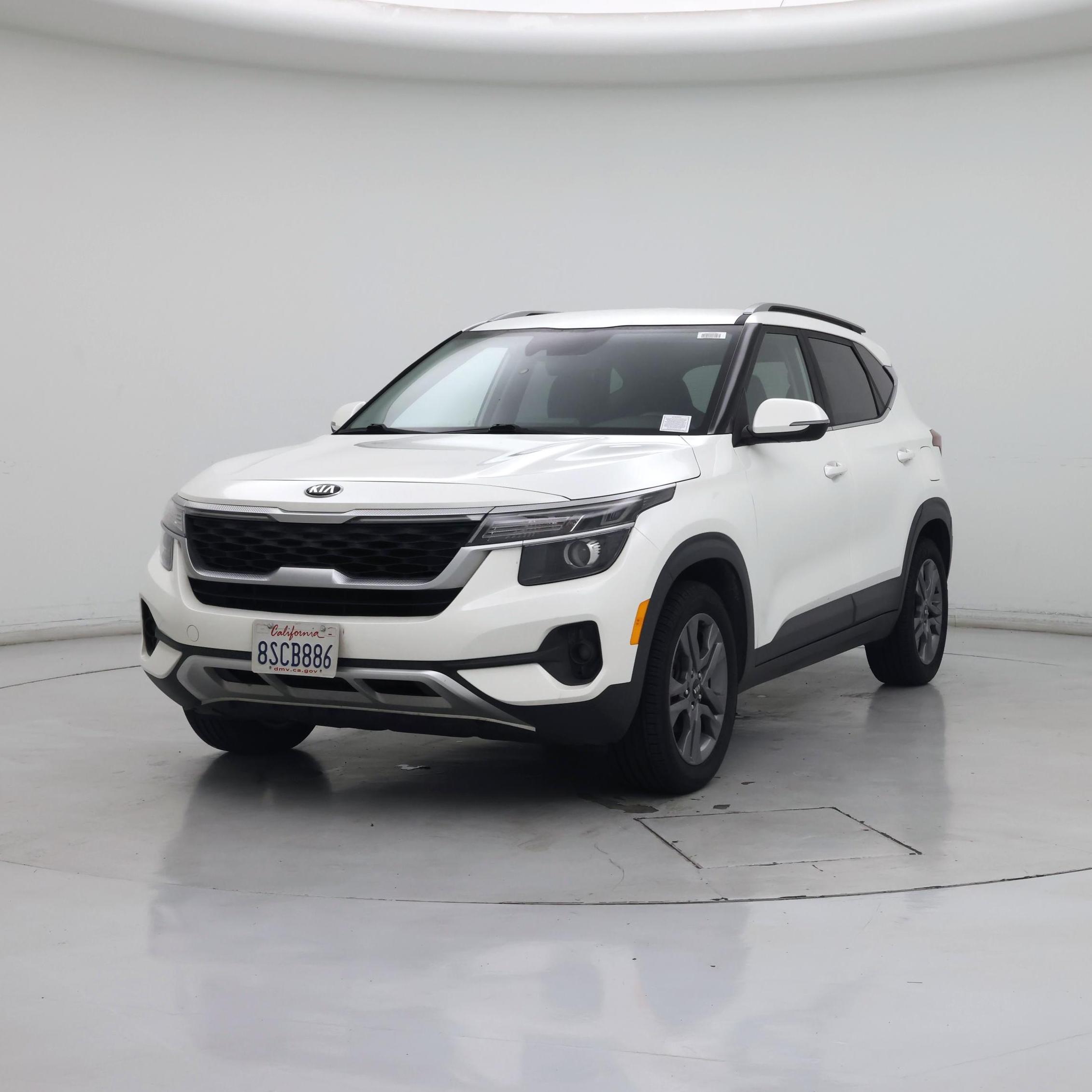 Thumbnail: 2021 Kia Seltos - 4