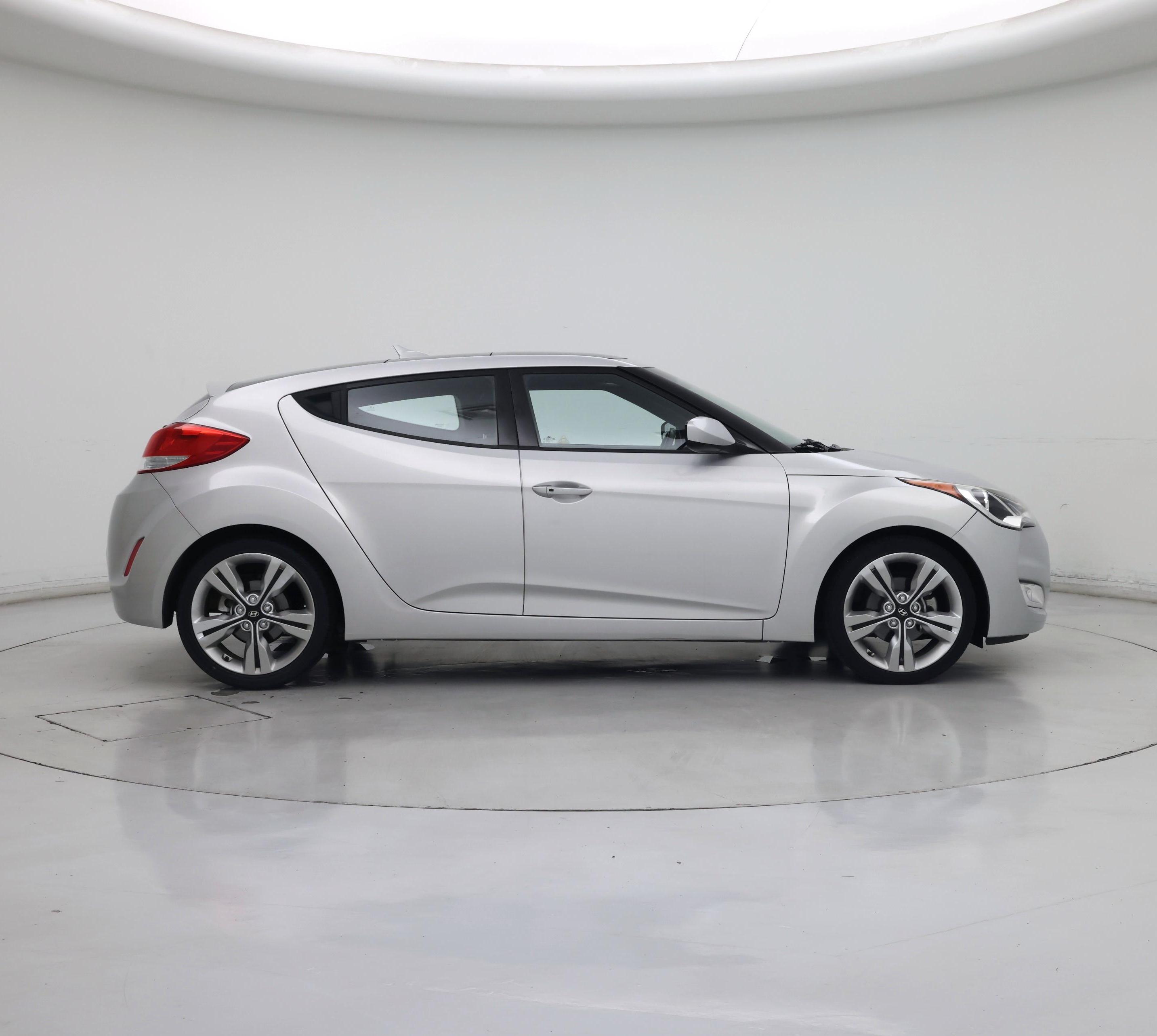 Thumbnail: 2017 Hyundai Veloster - 7