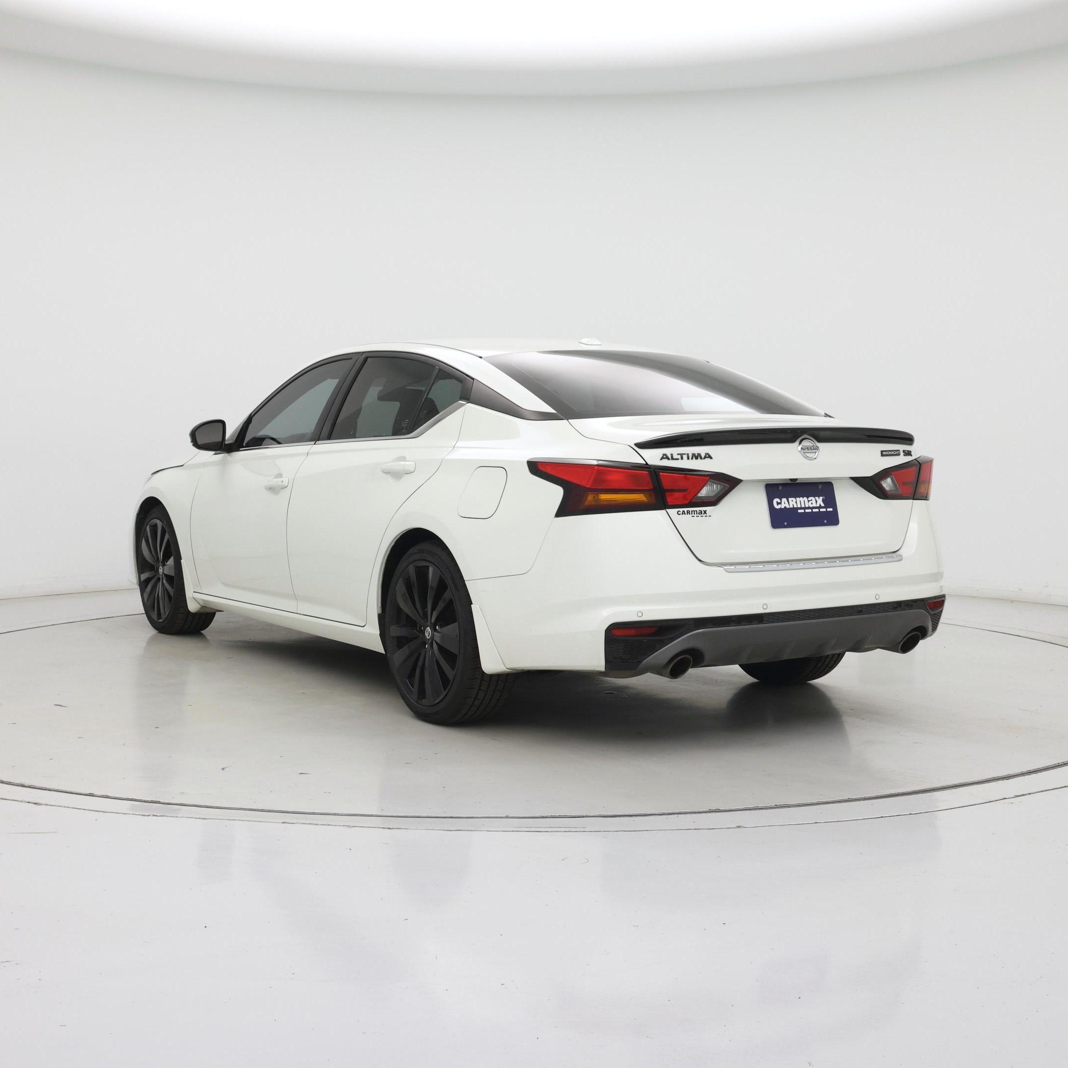 Thumbnail: 2022 Nissan Altima - 2