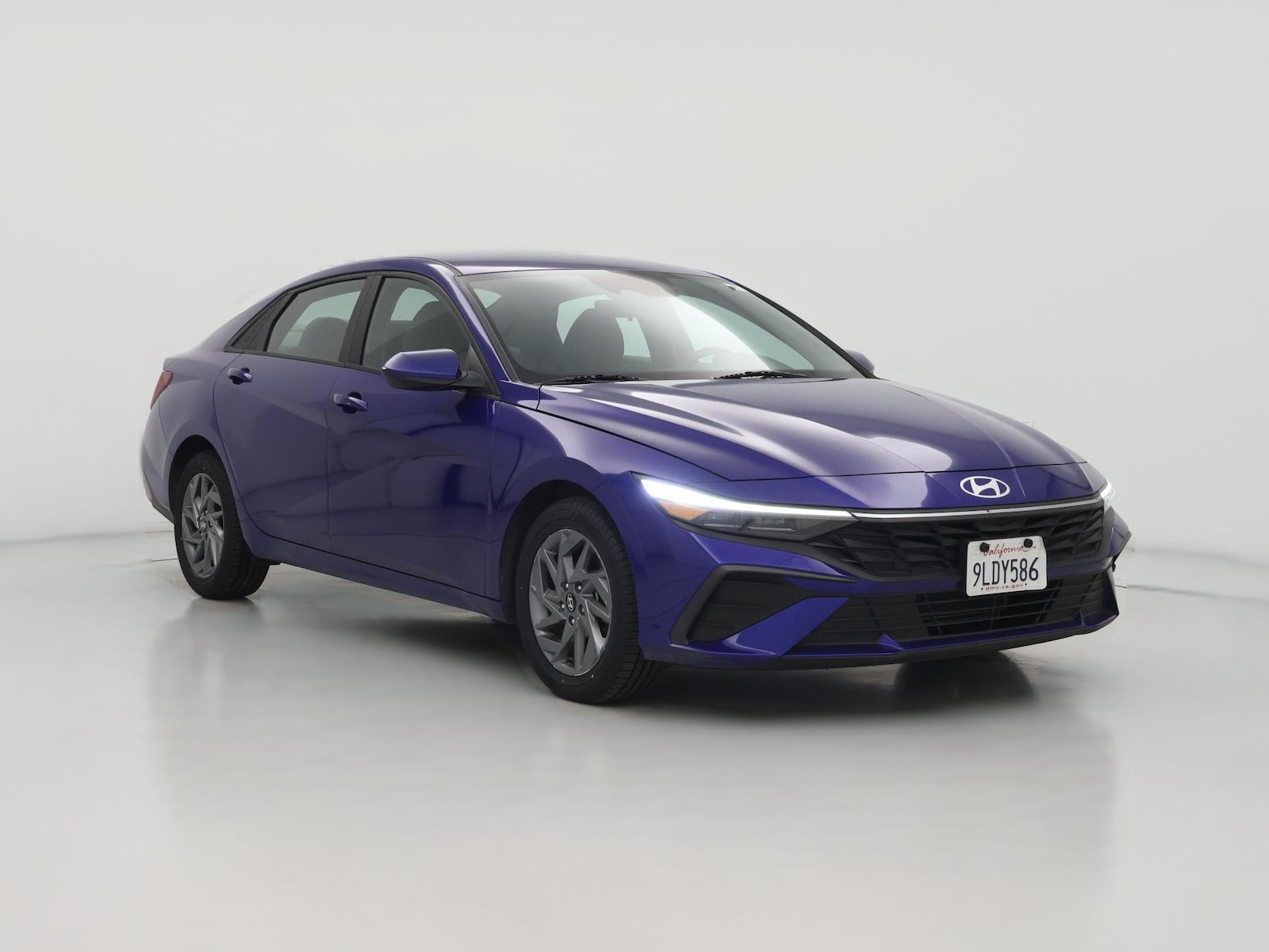 2024 Hyundai Elantra SEL - Photo 1