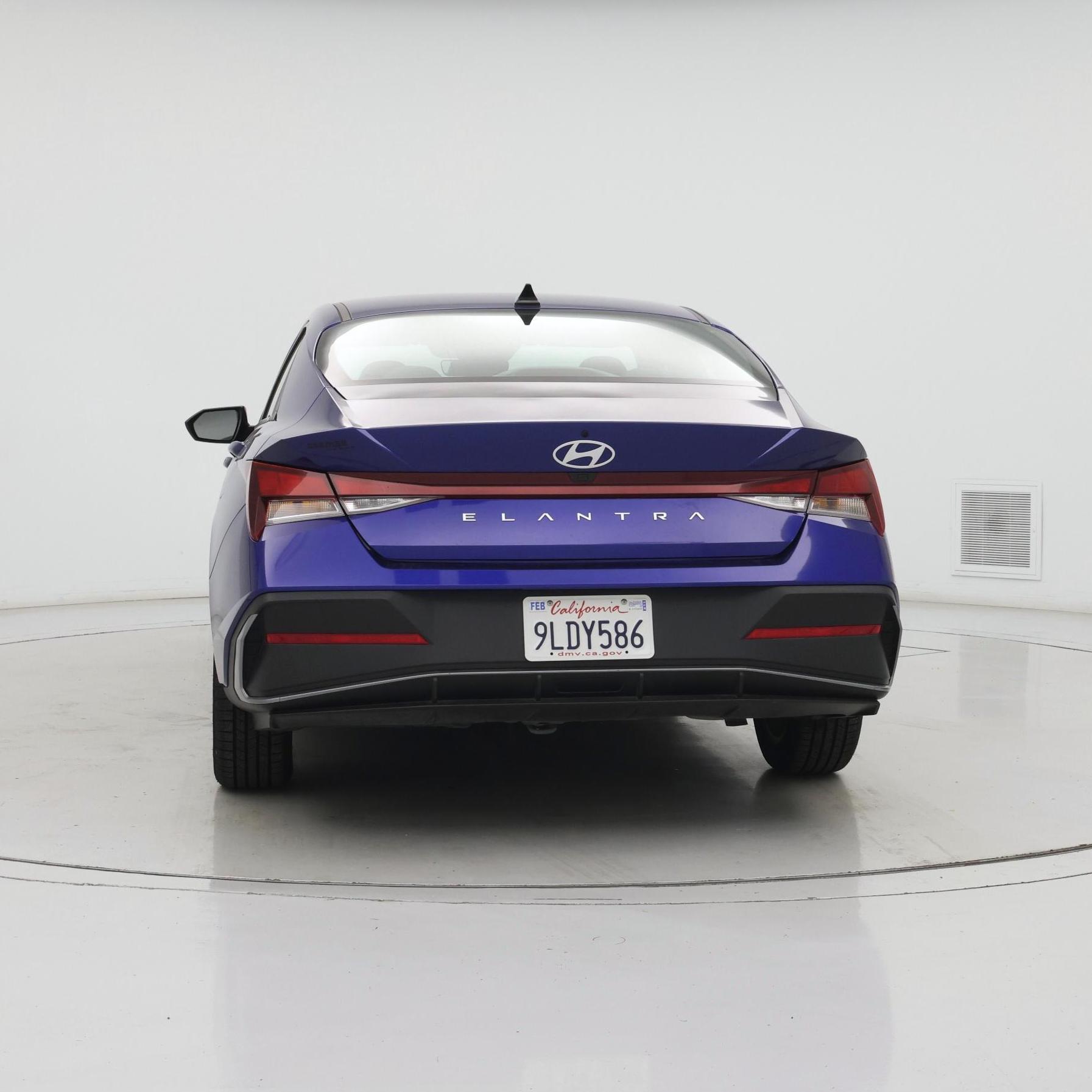 Thumbnail: 2024 Hyundai Elantra - 6