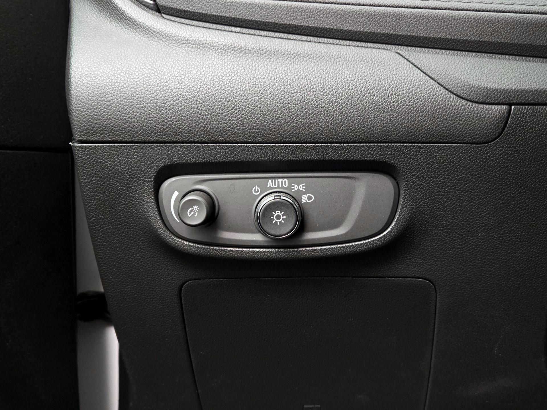 Thumbnail: 2024 Buick Encore GX - 13