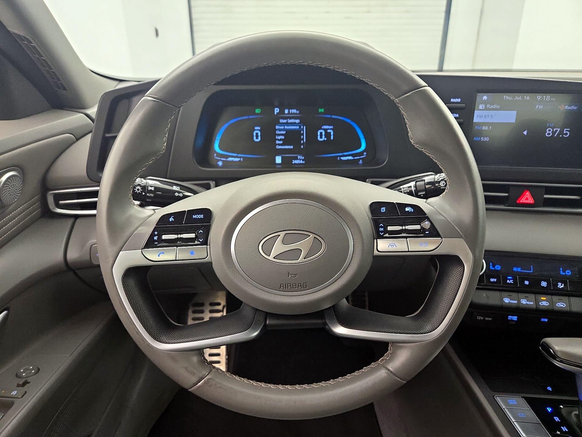 Thumbnail: 2025 Hyundai Elantra - 10