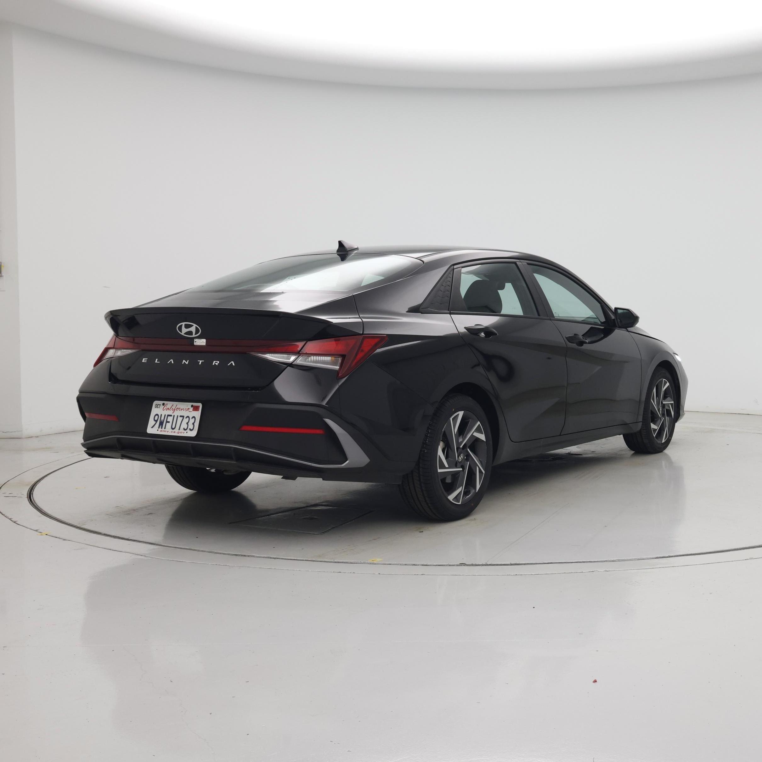 Thumbnail: 2025 Hyundai Elantra - 8