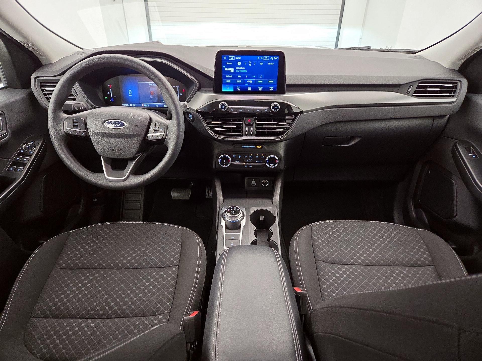 Thumbnail: 2025 Ford Escape - 9