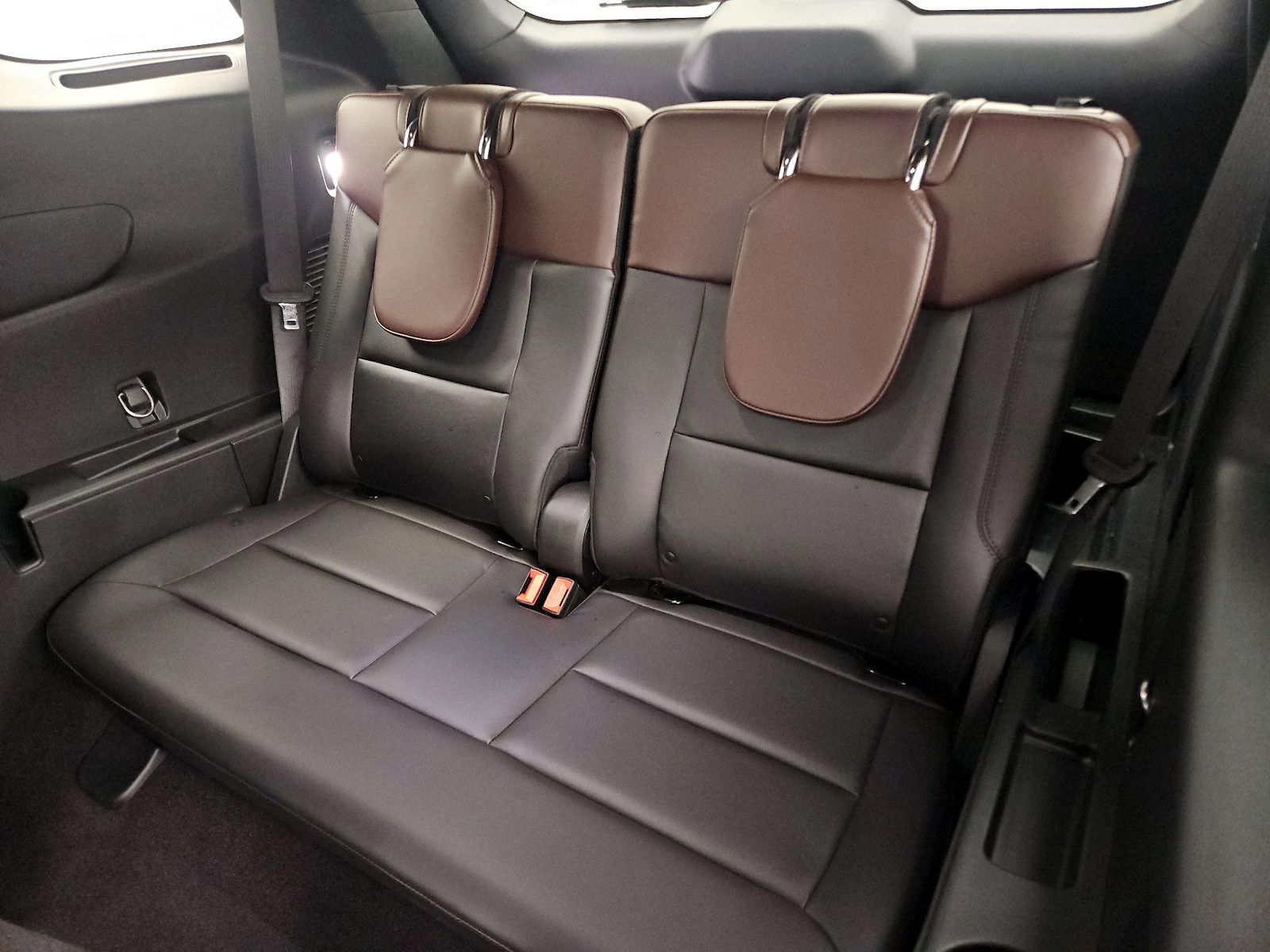 2023 Ford Explorer Platinum - Photo 22