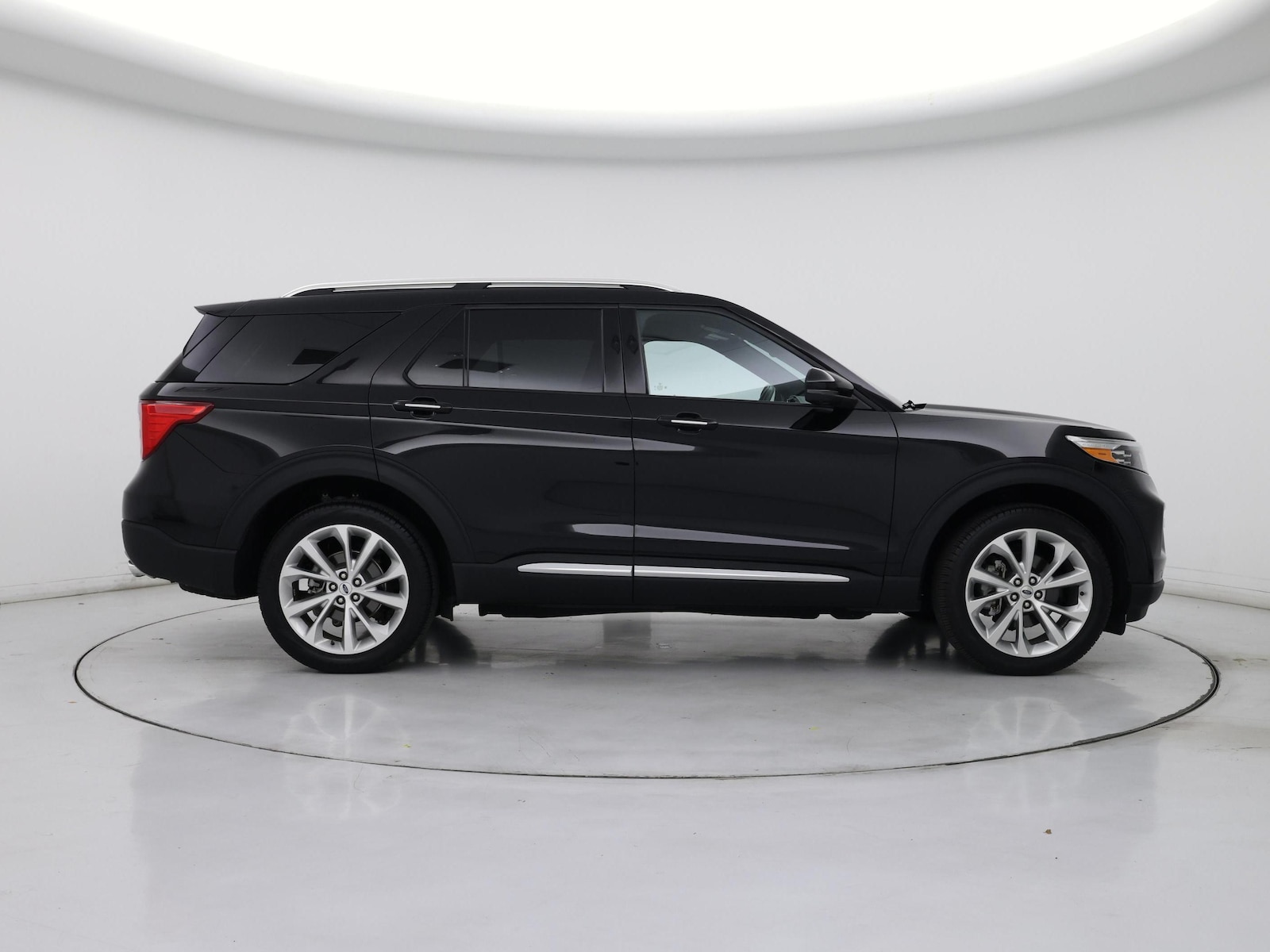 2023 Ford Explorer Platinum - Photo 8
