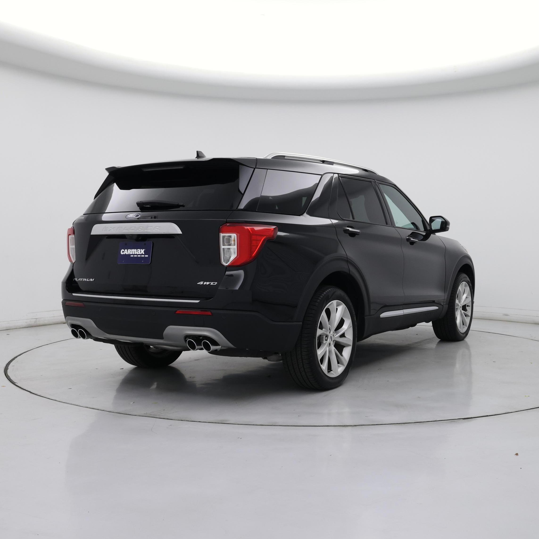 Thumbnail: 2023 Ford Explorer - 8